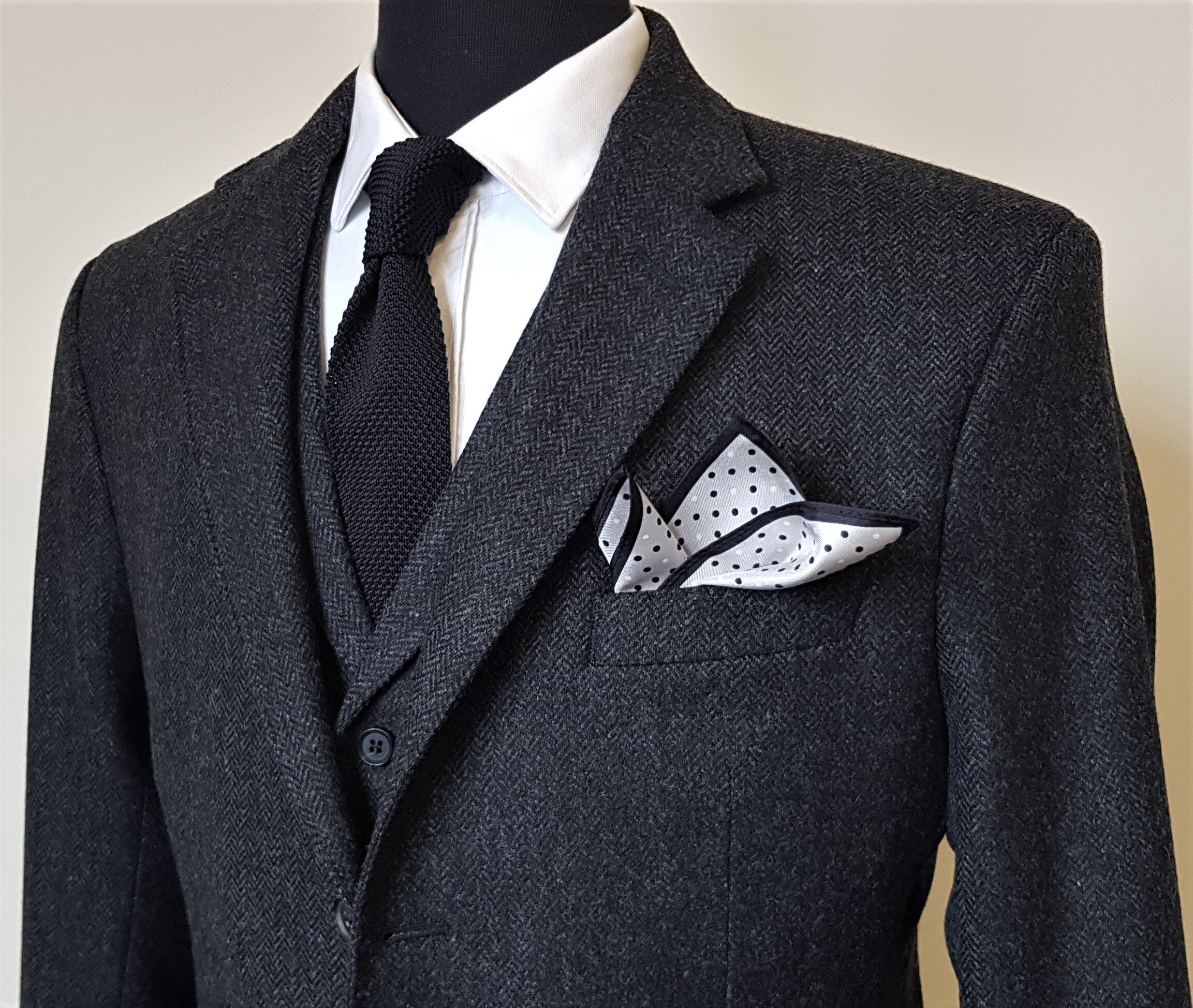 3 Piece Suit in Charcoal Herringbone Lambswool Tweed — TWEED ADDICT