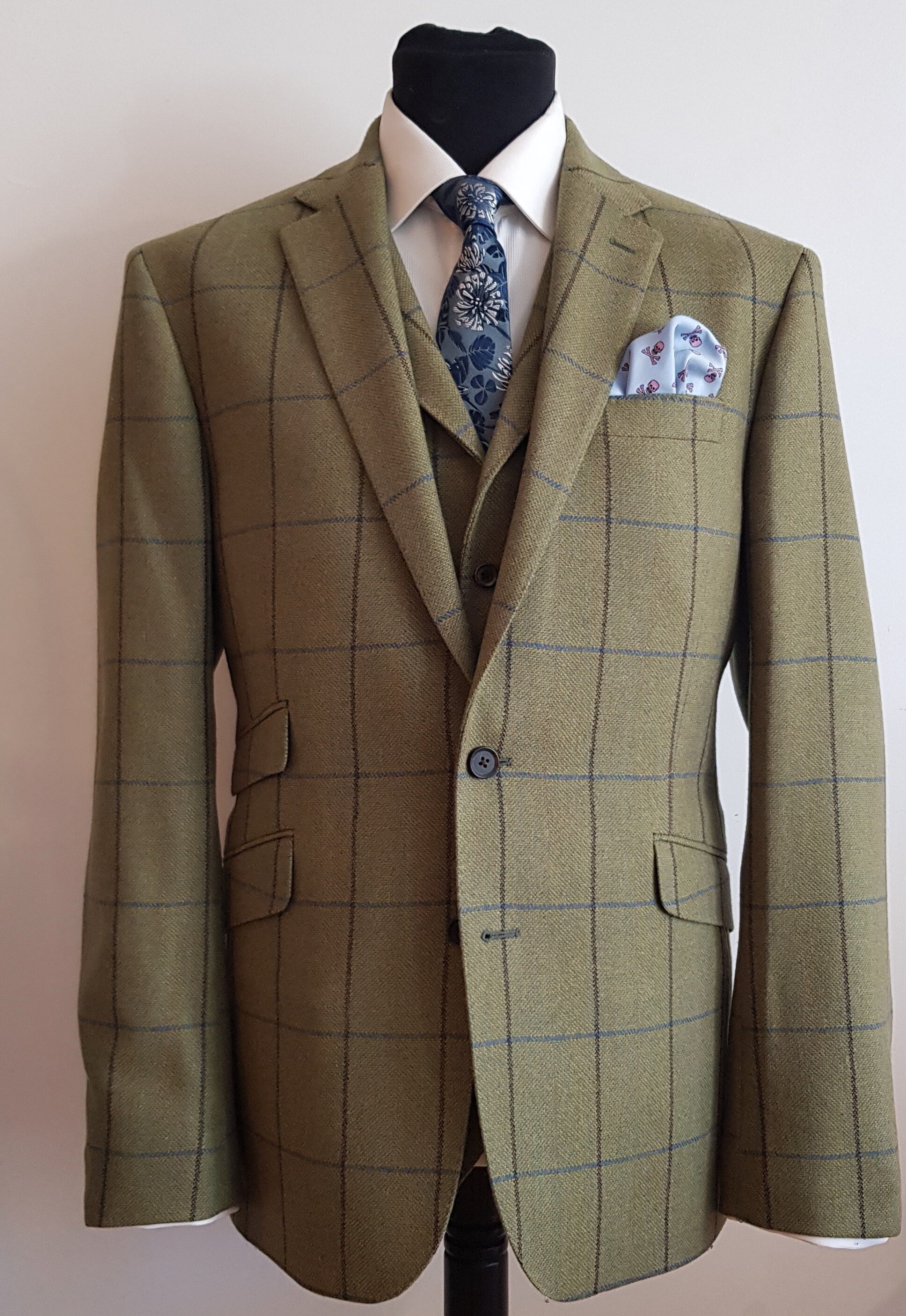 3 Piece Suit in Porter & Harding Glenroyal — TWEED ADDICT