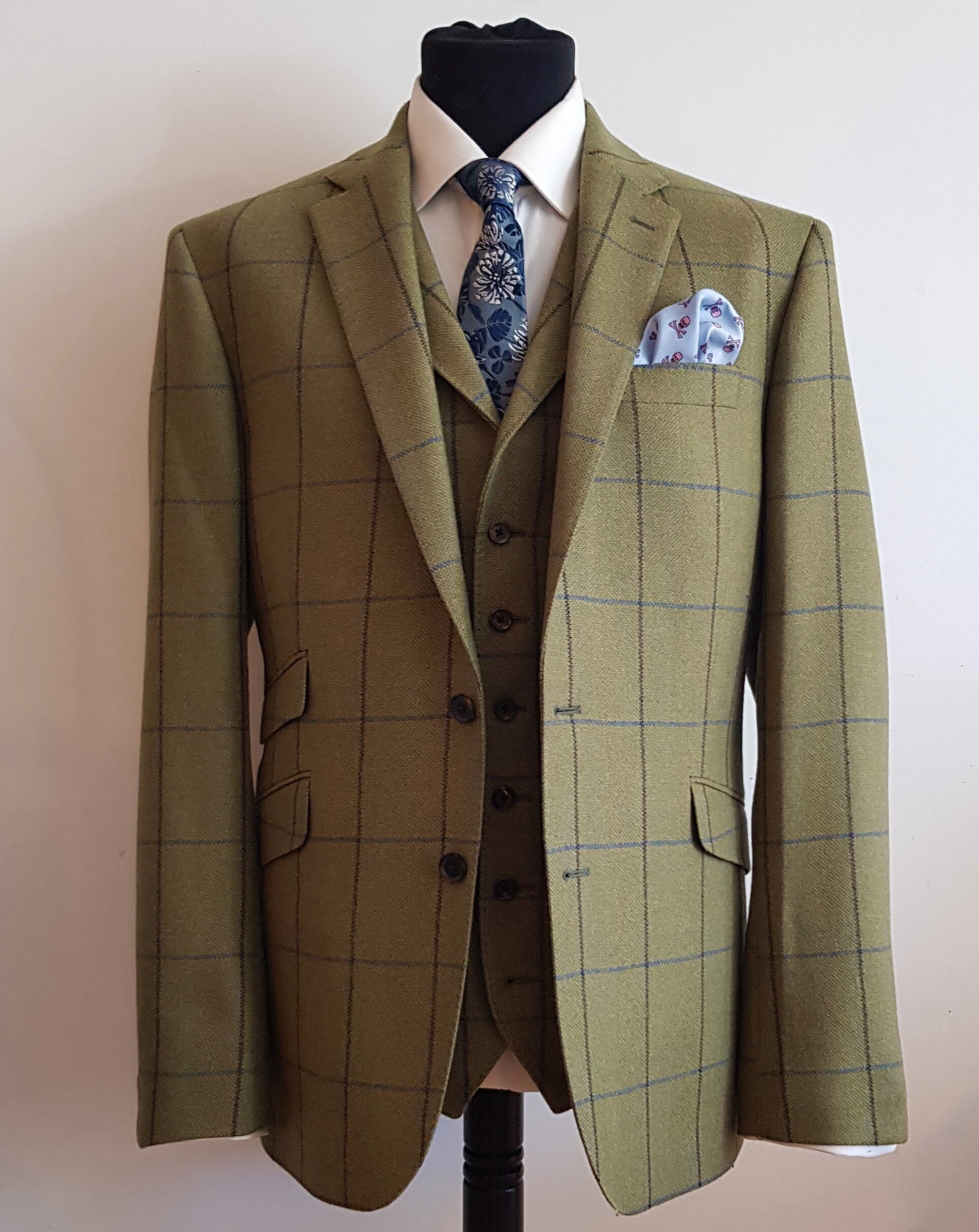 3 Piece Suit in Porter & Harding Glenroyal — TWEED ADDICT