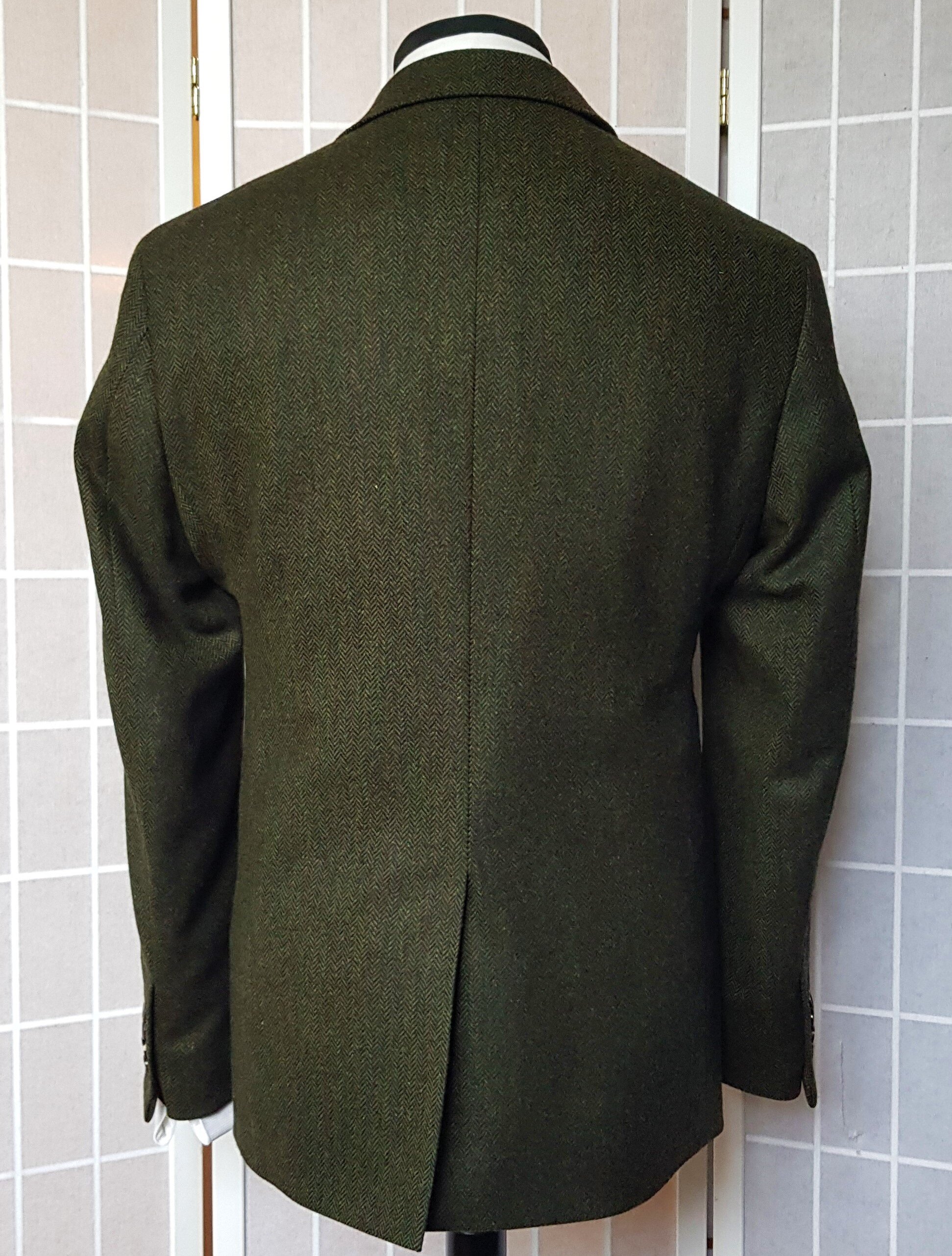 3 Piece Suit in Merino Lambswool Tweed (10).jpg