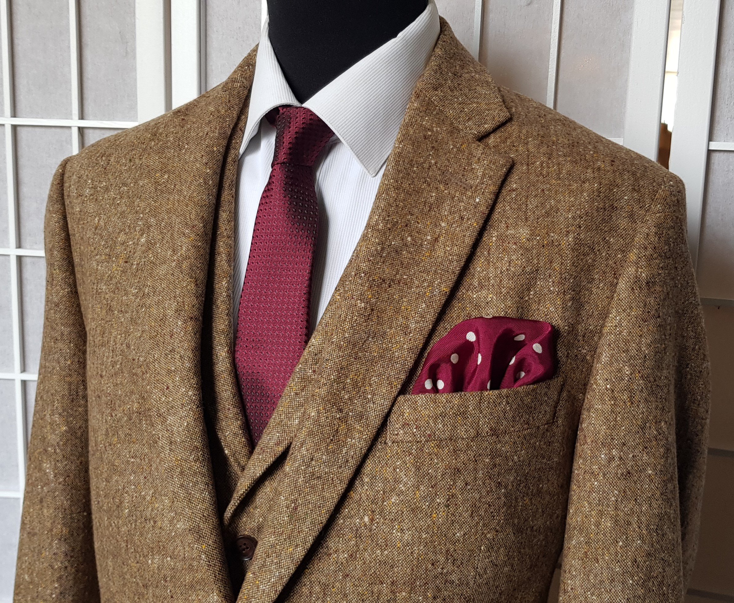 Holland & Sherry Donegal Tweed Suit (9).jpg