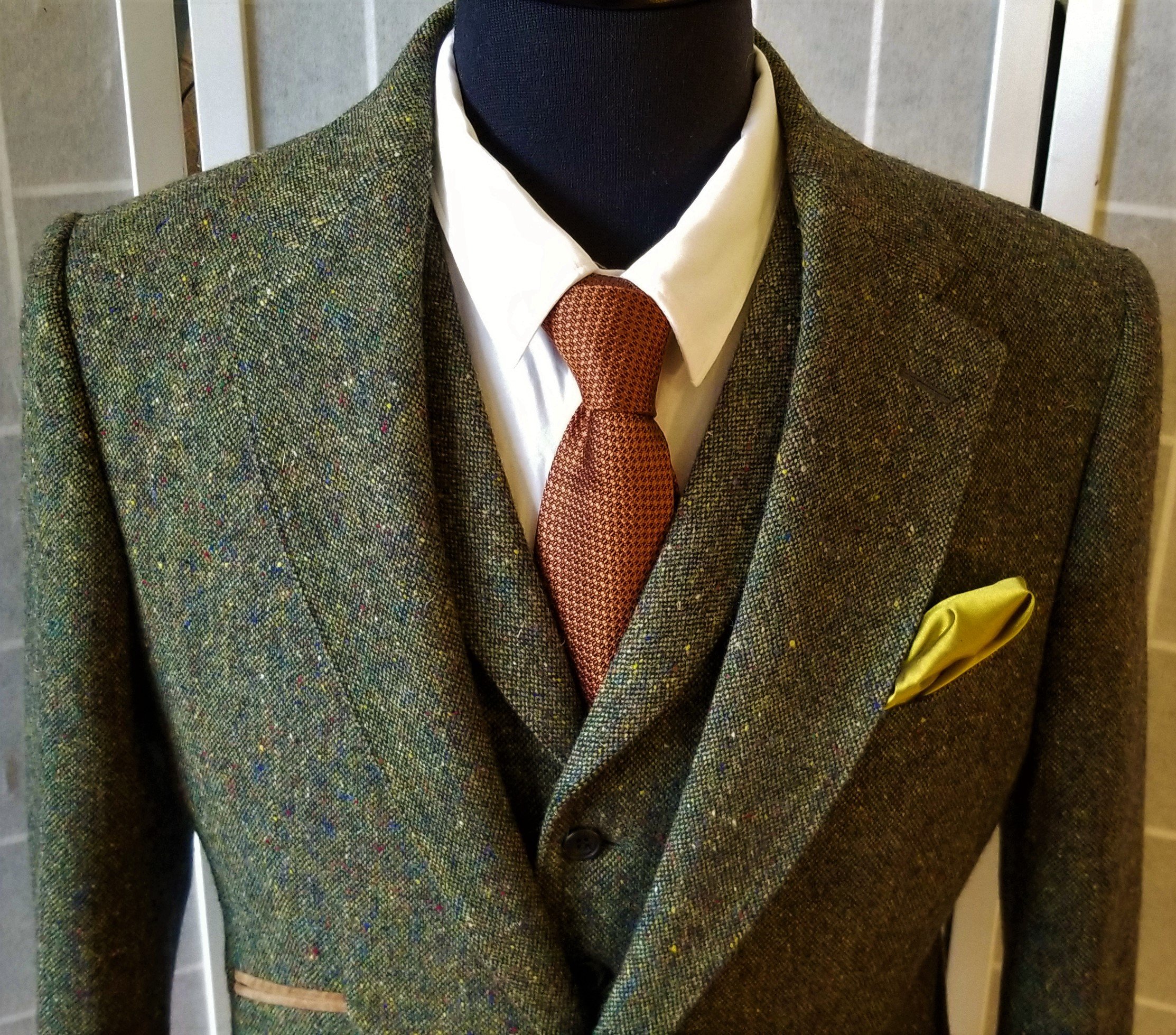 3 Piece Suit in Magee Green Donegal Tweed — TWEED ADDICT