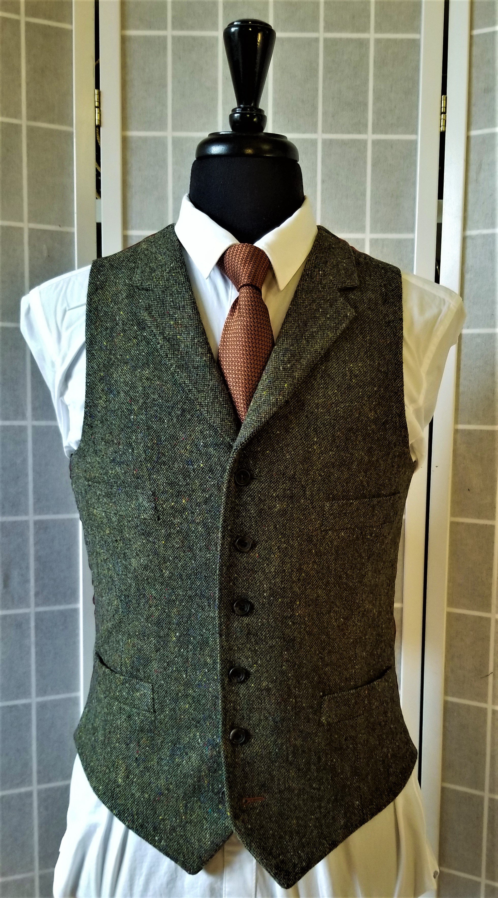 3 Piece suit in Lightweight Green Tweed (18).jpg