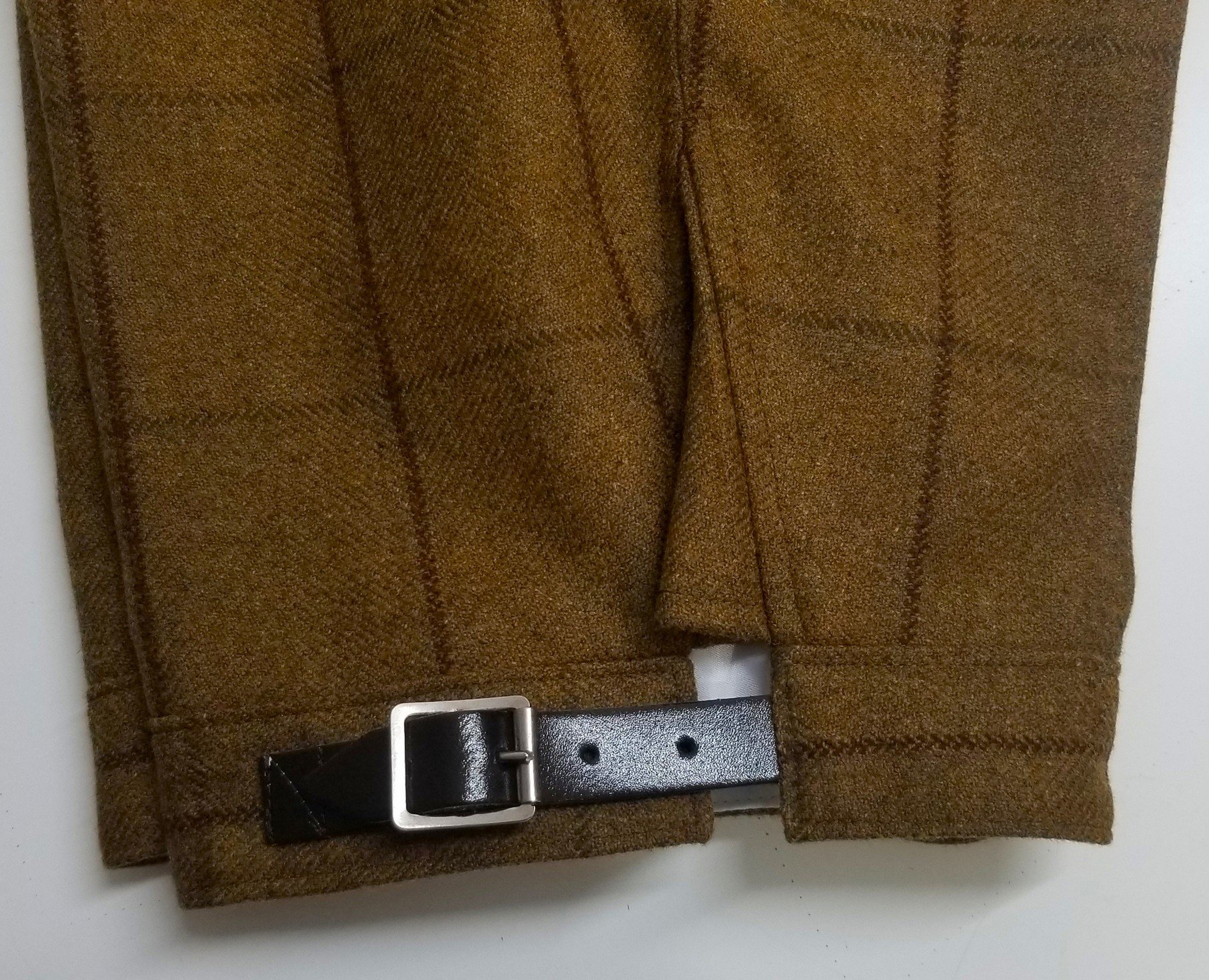 Brown check glenroyal 3 piece suit (18).jpg
