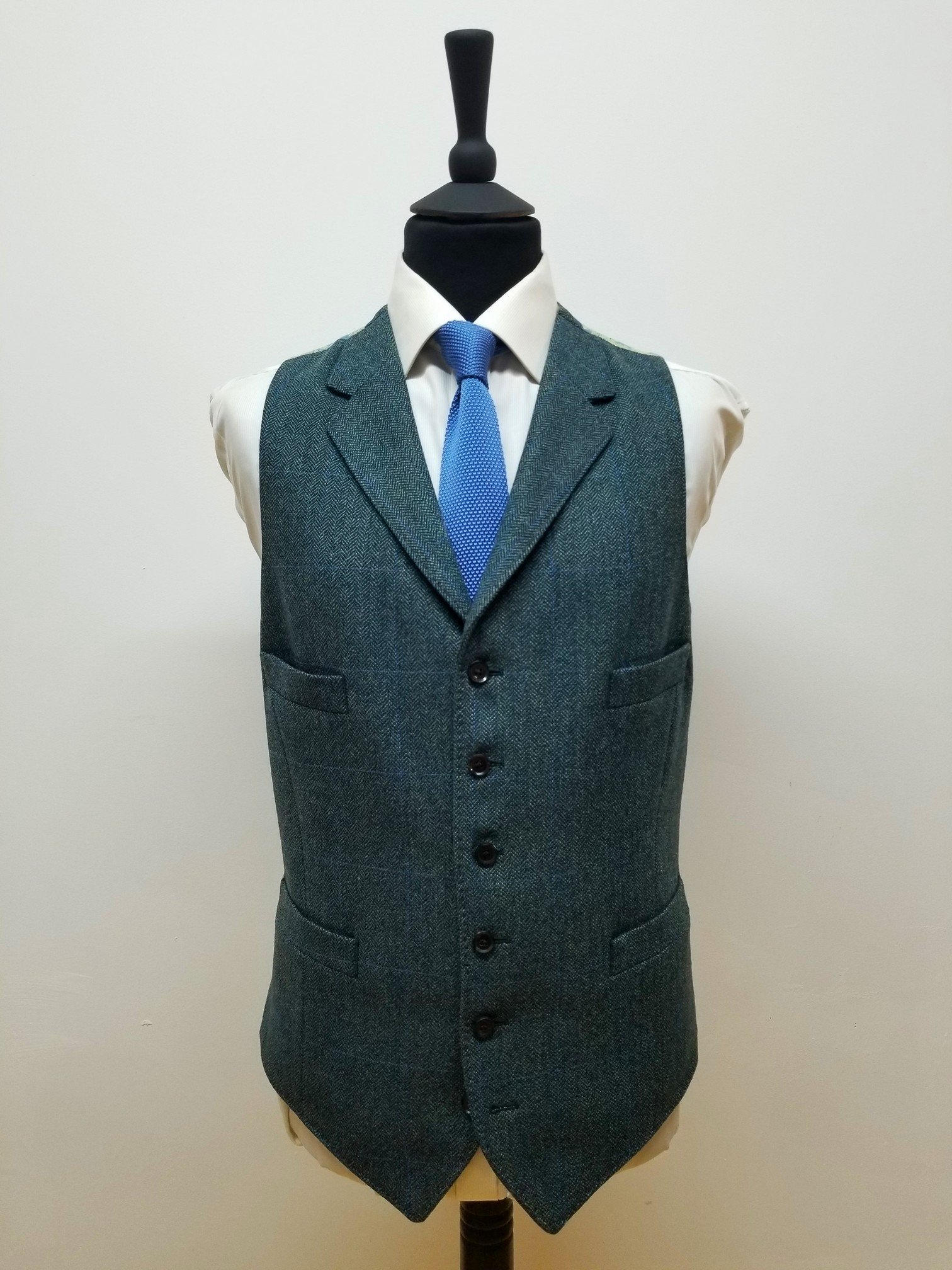 3 Piece suit in Lovat Mill Teviot tweed (2).jpg