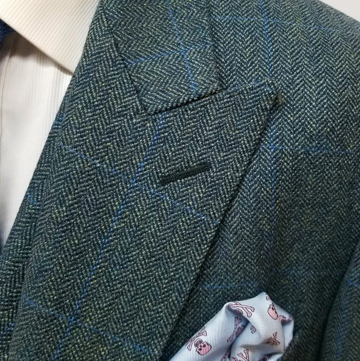 3 Piece Suit in Lovat Mill Teviot Tweed — TWEED ADDICT