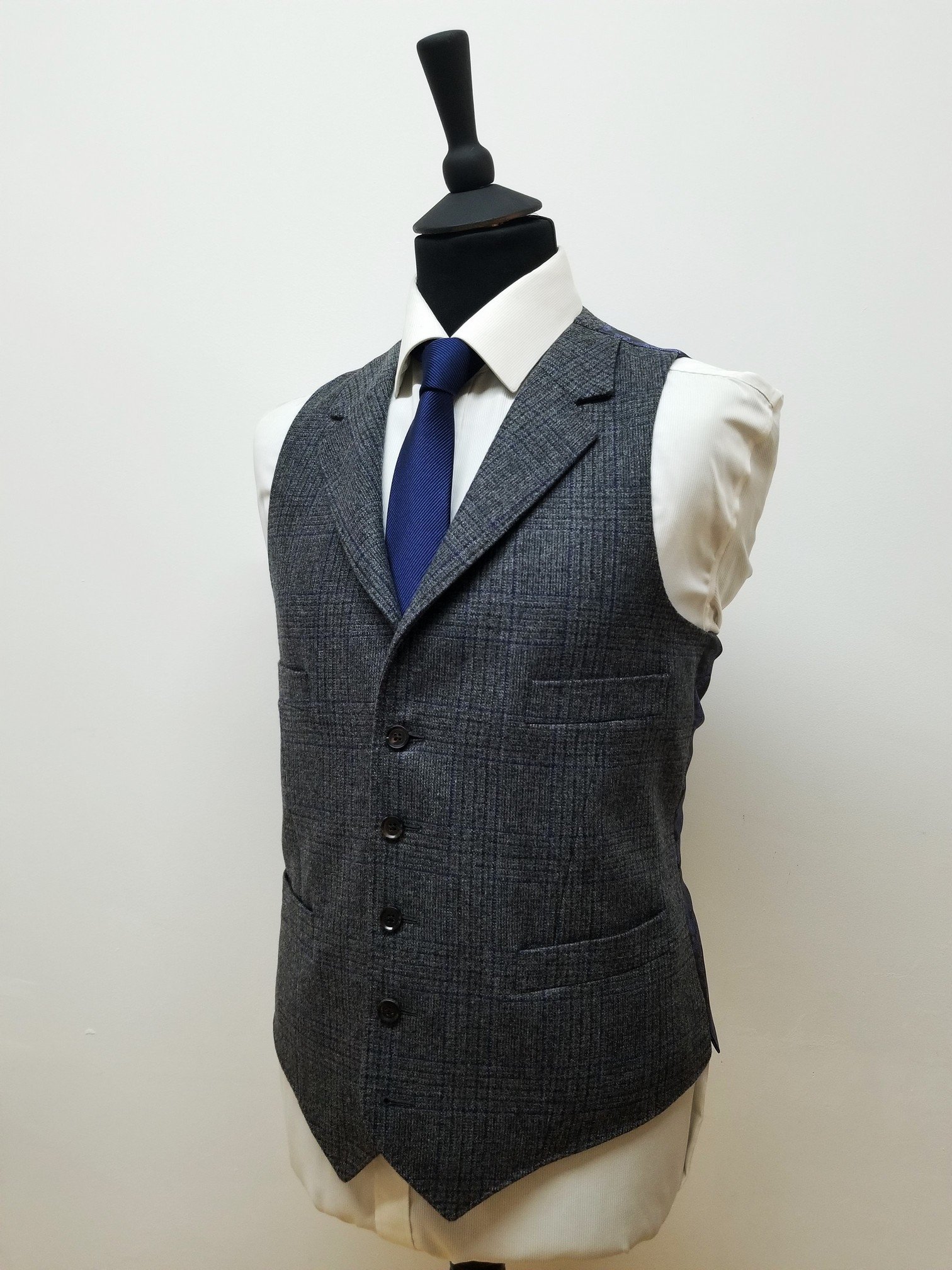 3 Piece Suit in Grey Lonedin Tweed (16).jpg