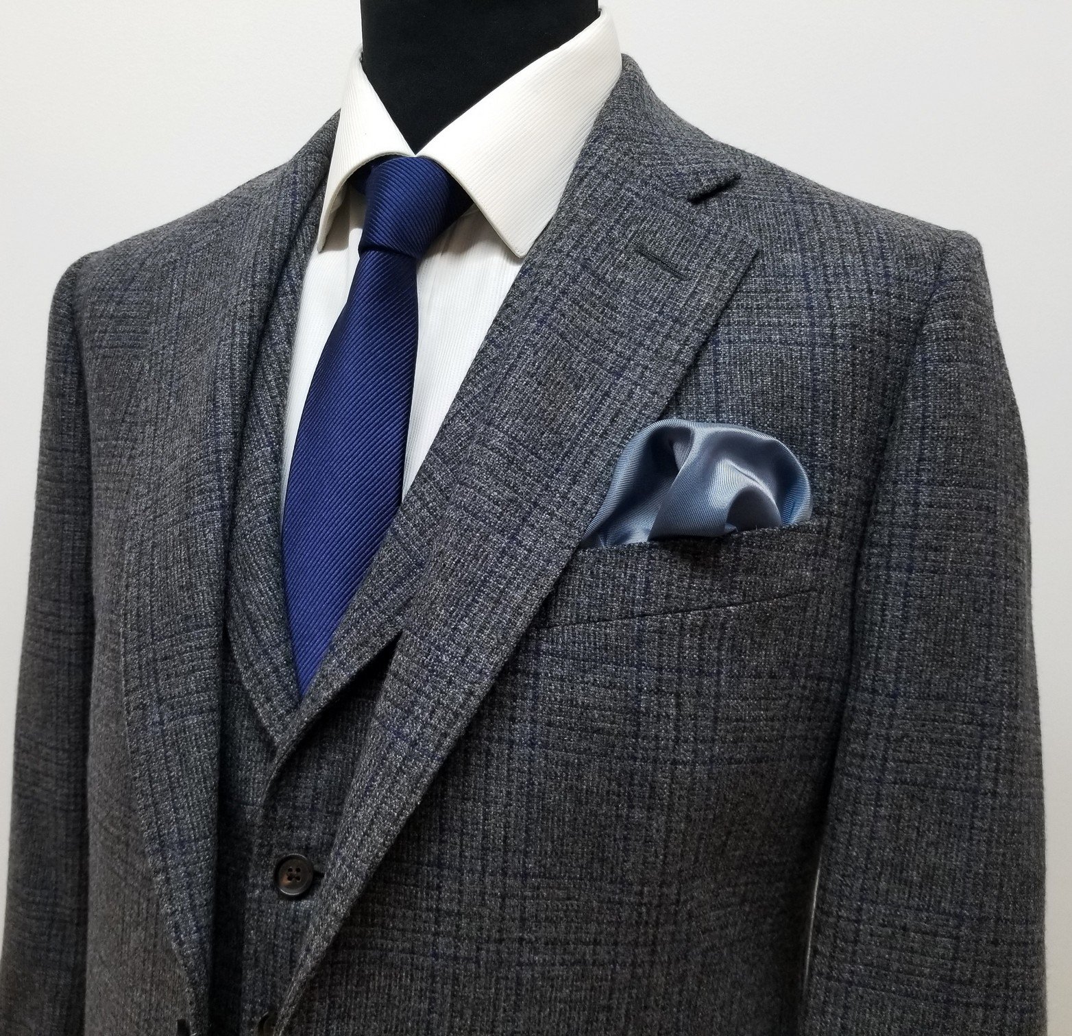 3 Piece Suit in Grey Lonedin Tweed (21).jpg