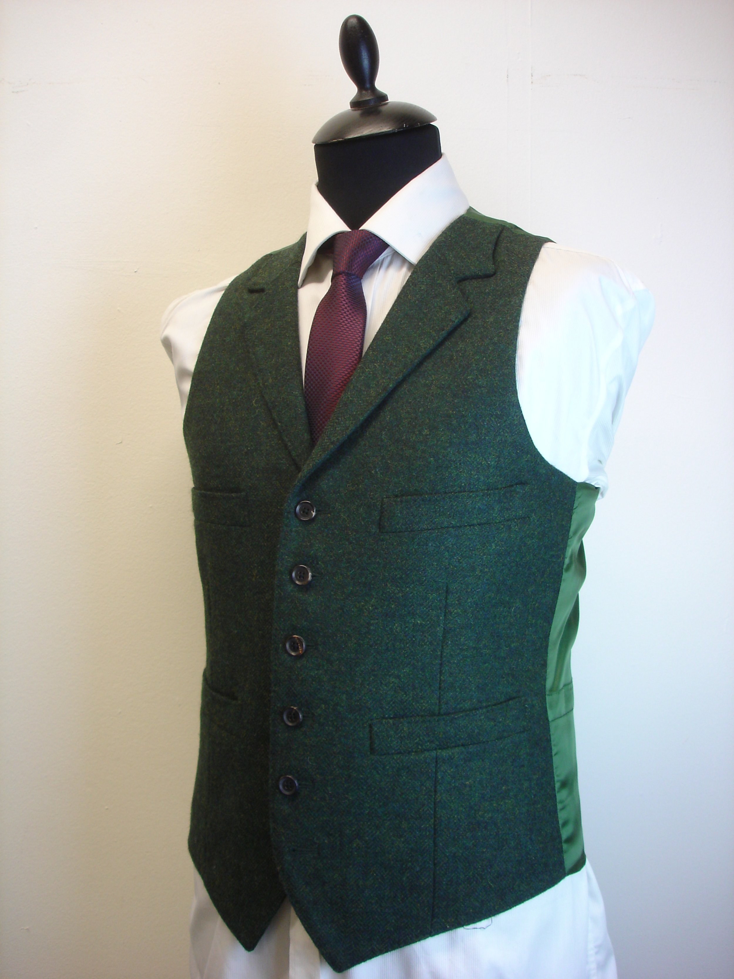 3 piece suit in green yorkshire herringbone tweed (36).JPG
