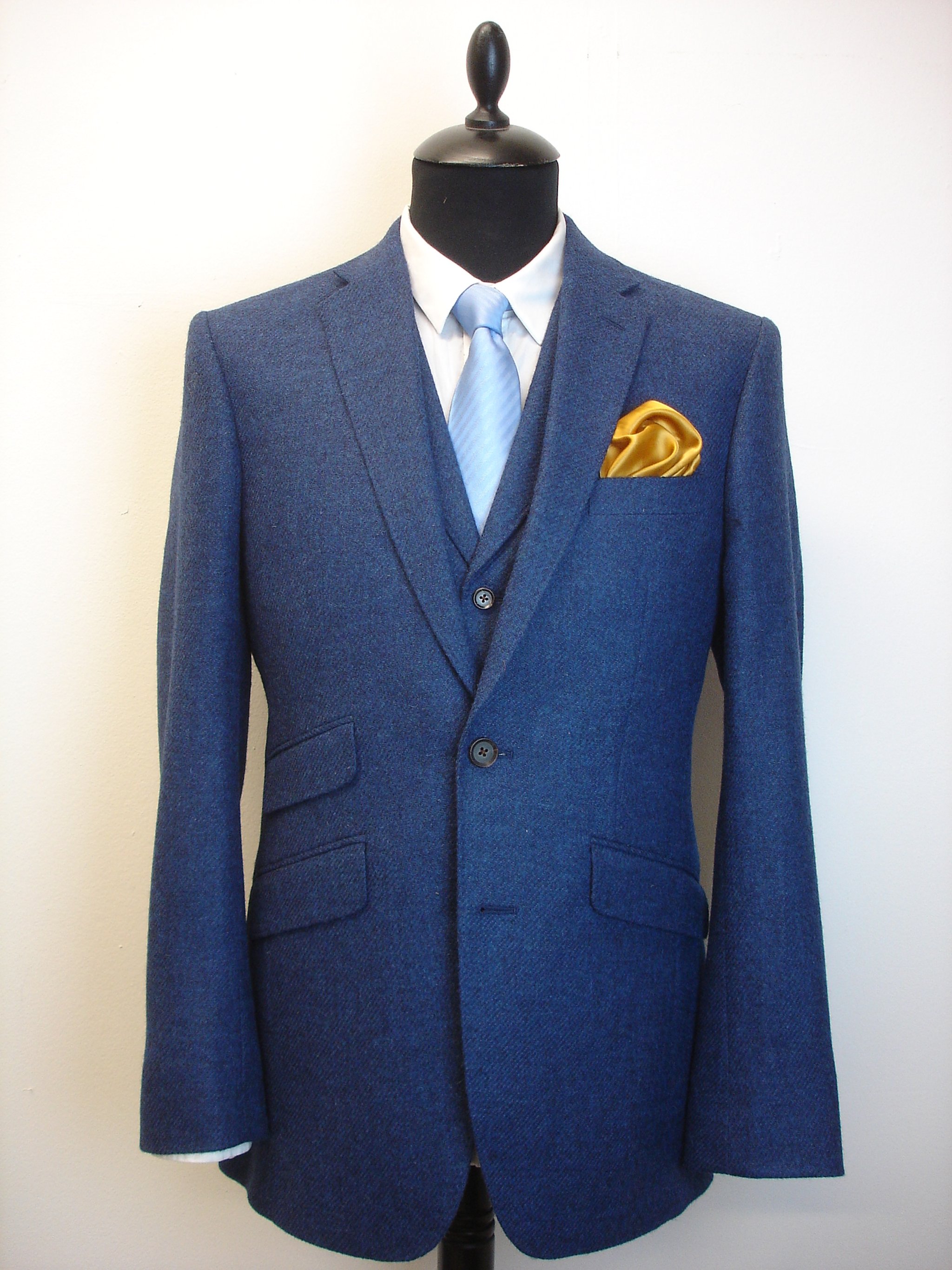 3 Piece Suit in Holland & SHerry Shetland Tweed (7).JPG
