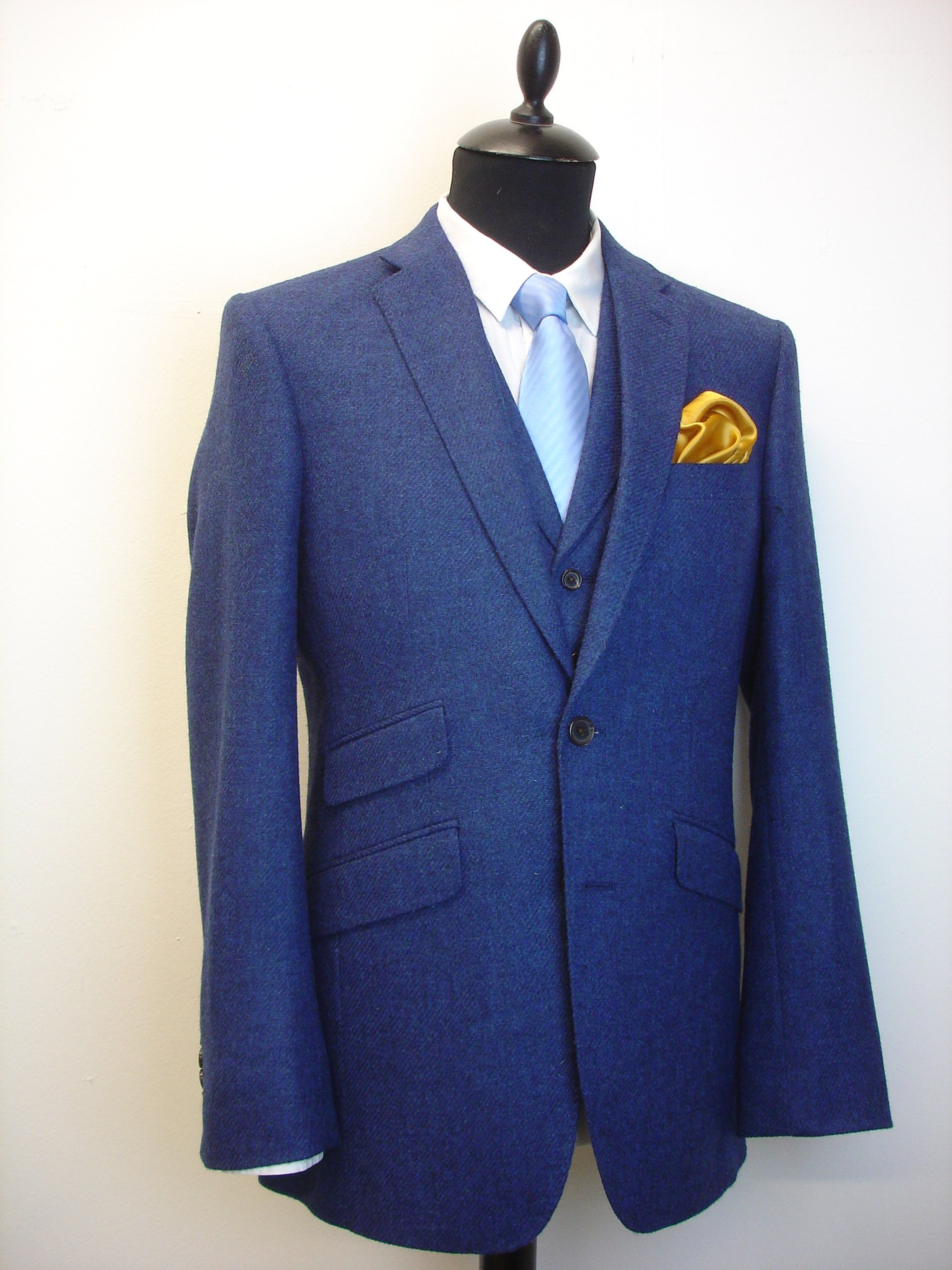 3 Piece Suit in Holland & SHerry Shetland Tweed (8).JPG