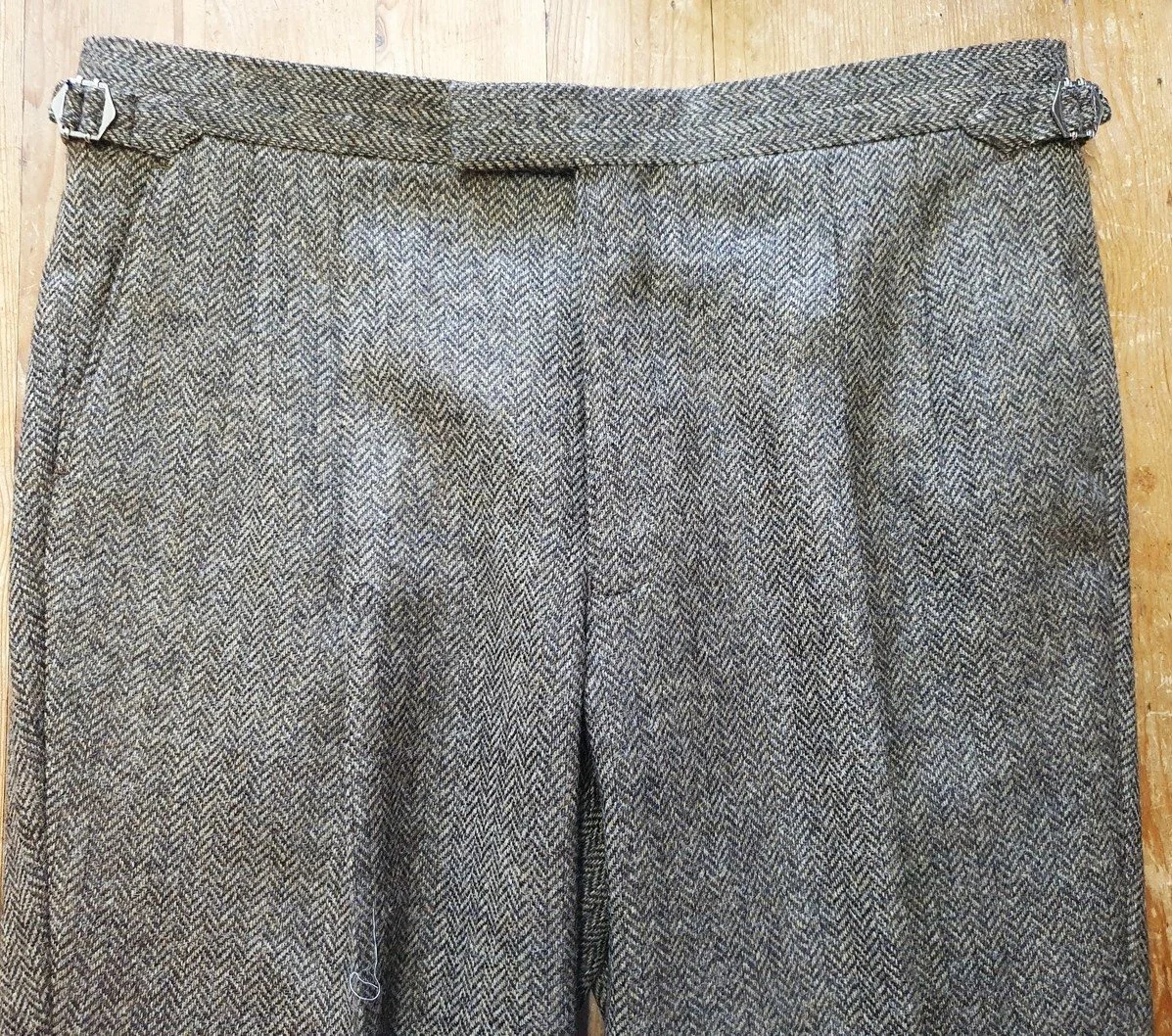 3 Piece Suit in Shetland Herringbone Tweed (17).jpg