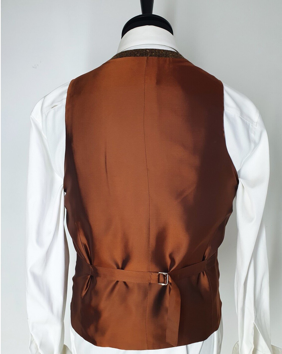 3 piece suit in Magee Brown Donegal Tweed (7).jpg