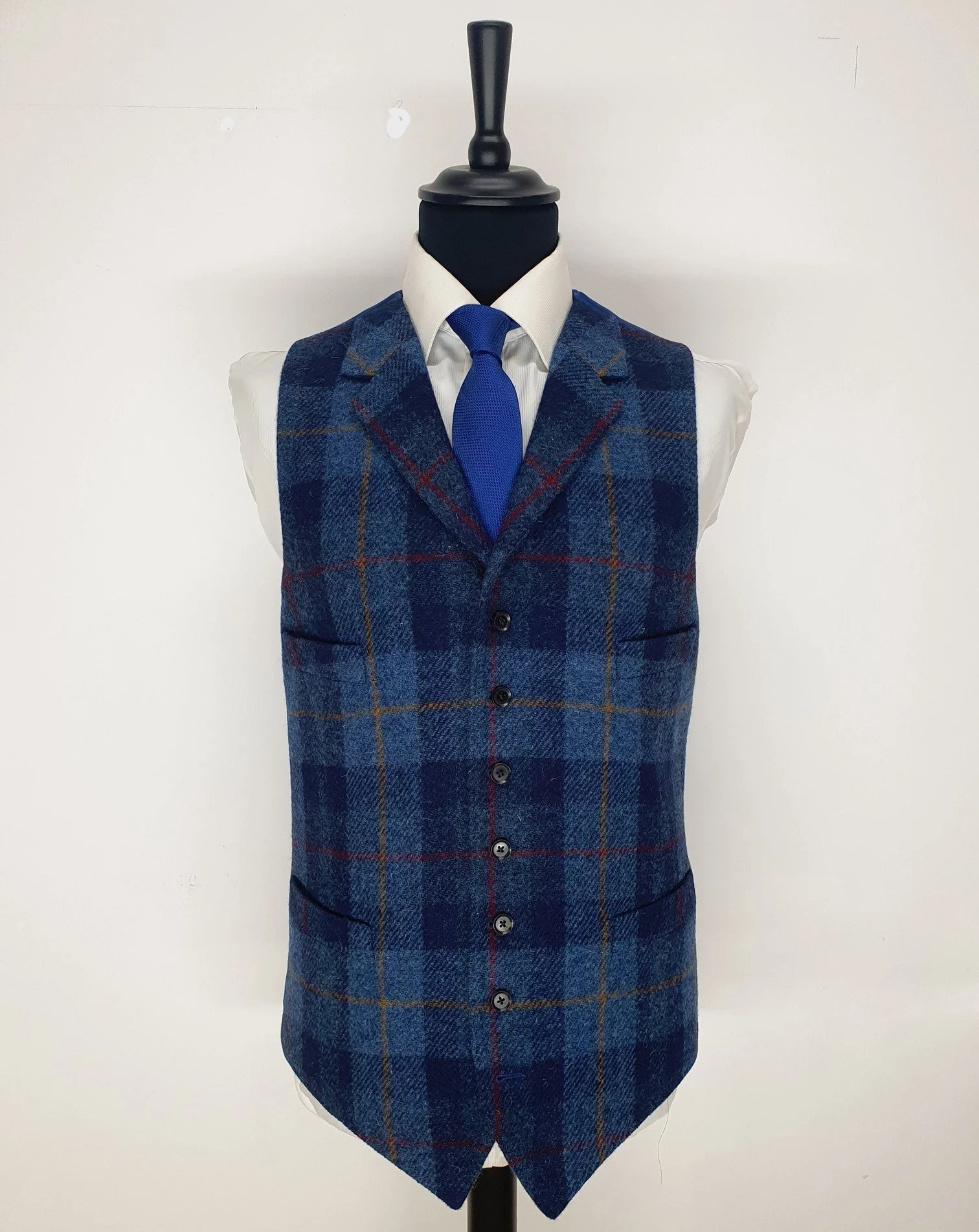 Jacket and Waistcoat in Blue Check Harris Tweed (2).jpg