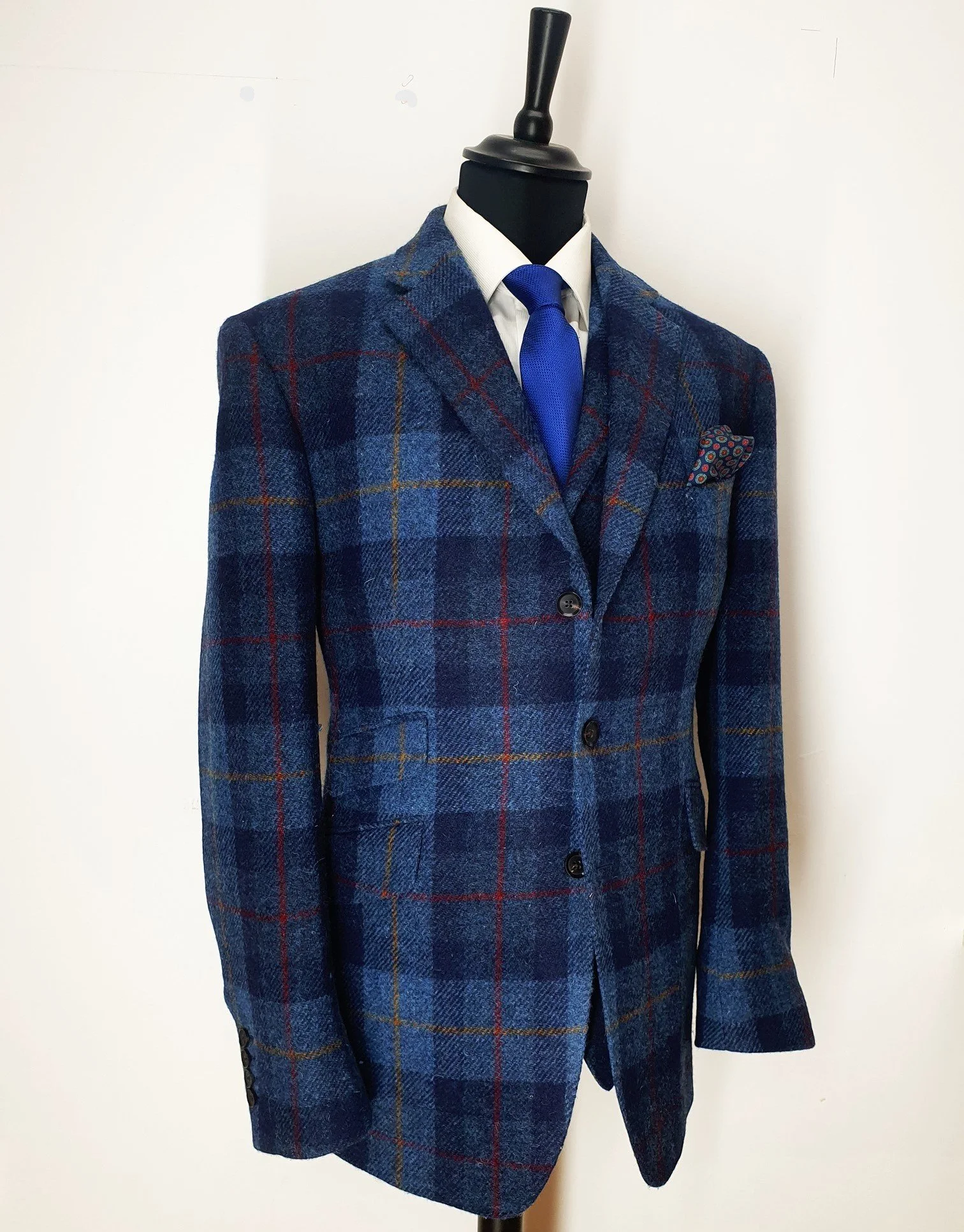 Jacket and Waistcoat in Blue Check Harris Tweed (9).jpg