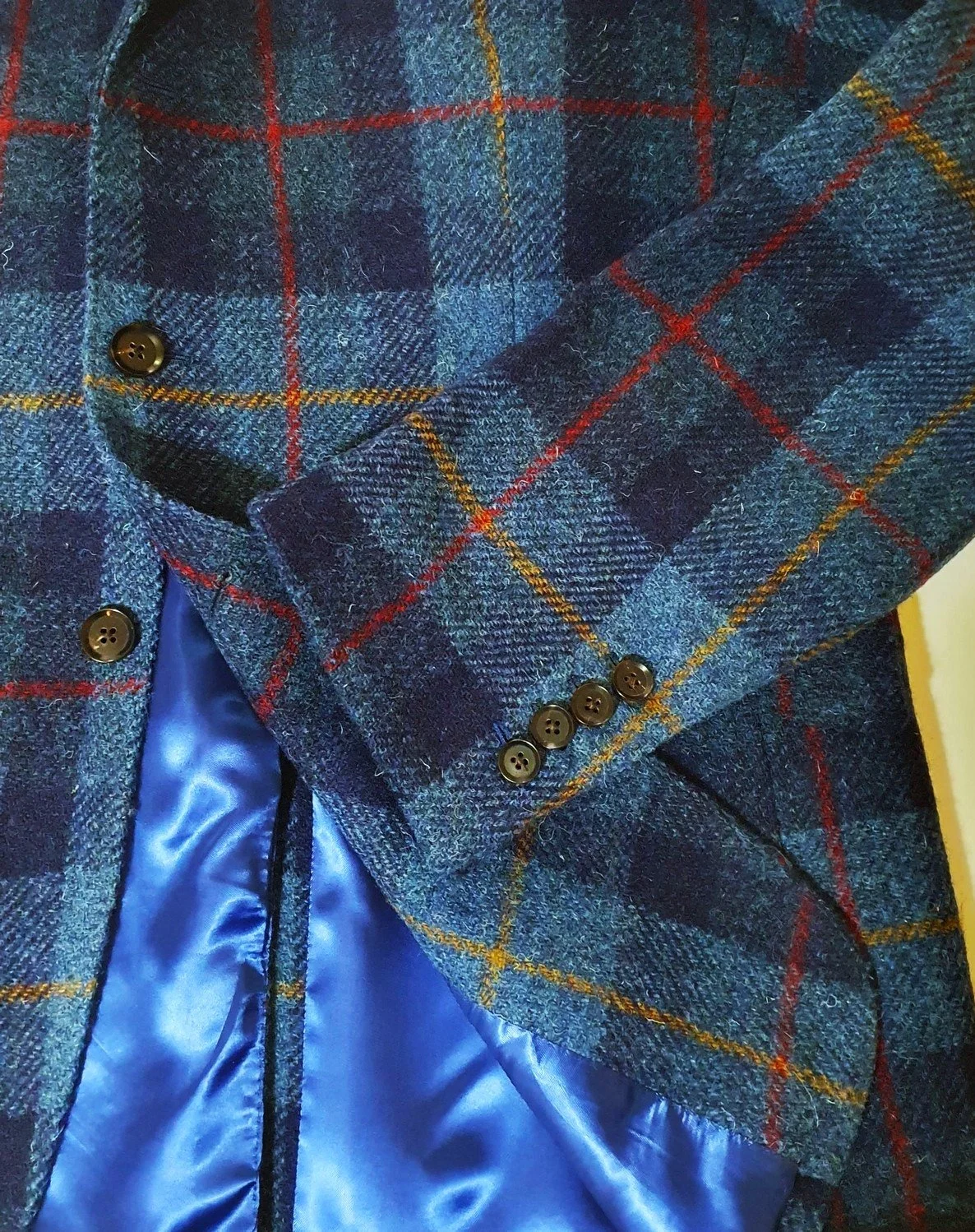 Jacket and Waistcoat in Blue Check Harris Tweed (10).jpg