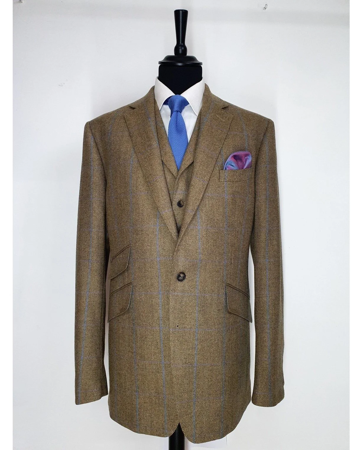 Jacket and Waistcoat in Lovat Mill Tweed (6).jpg