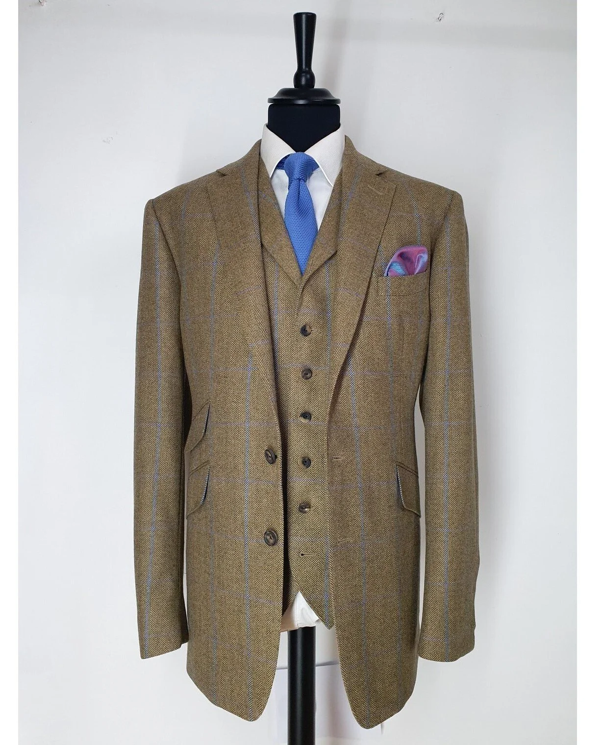 Jacket and Waistcoat in Lovat Mill Tweed (10).jpg