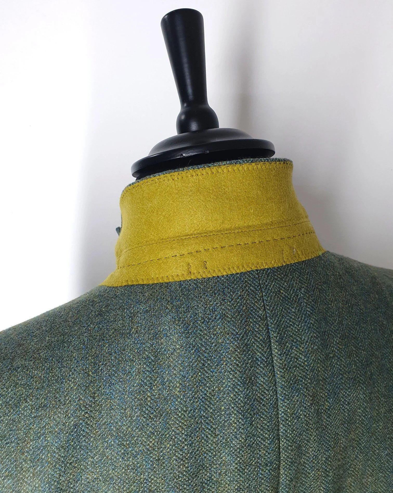 Lovat Mill Herringbone Tweed Suit (5).jpg