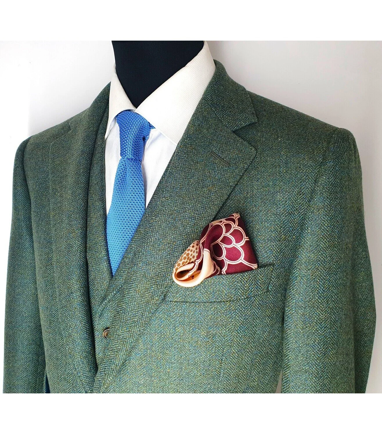 Lovat Mill Herringbone Tweed Suit (8).jpg