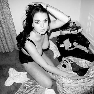 Ugh packing... Happy Memorial Day weekend y'all! ☀️🍸😎👙 #friday #memorialdayweekend #letsbegin