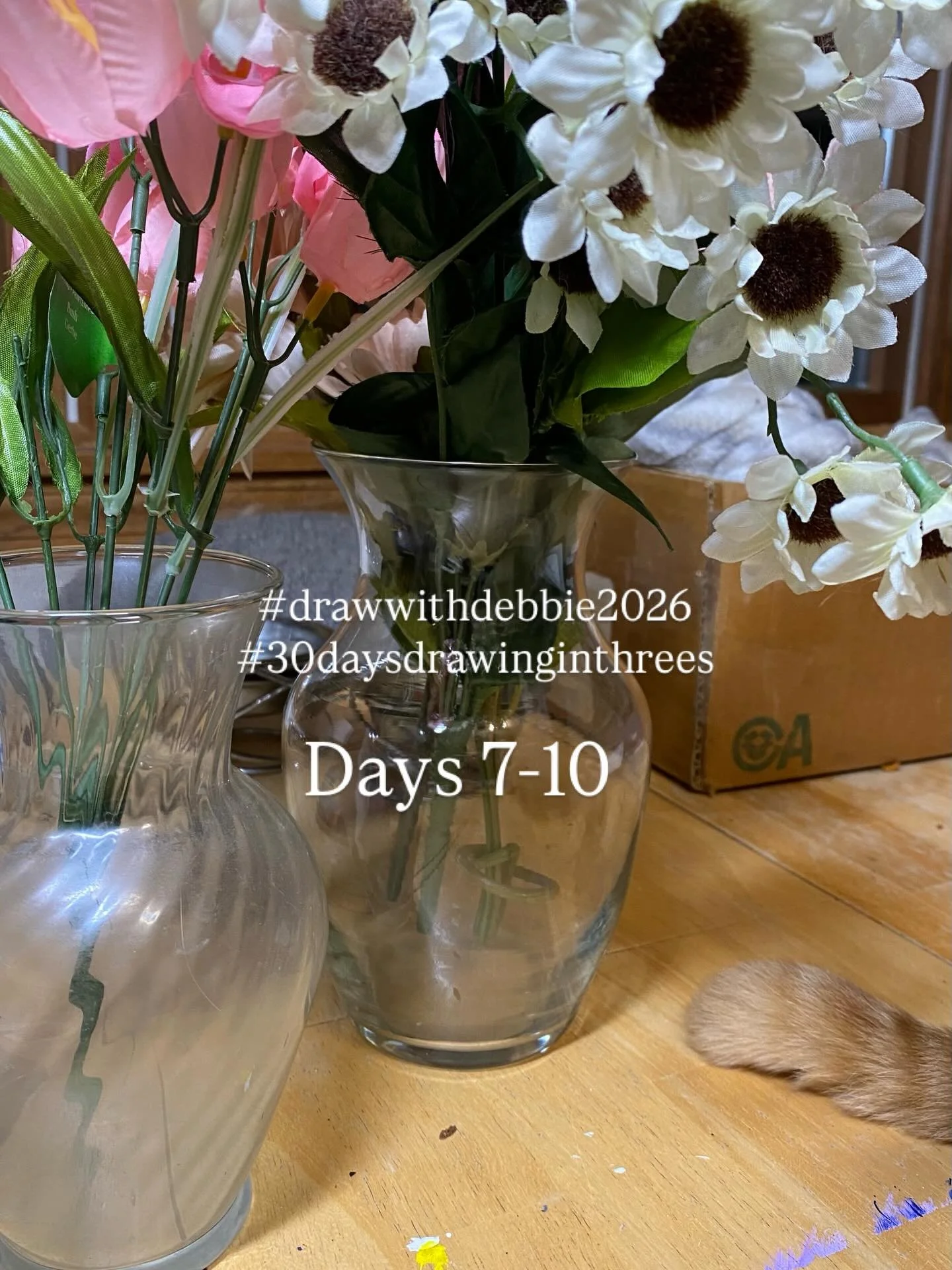 The weekend went haywired, so here are days 7-10 as I catch up for the 30-day drawing challenge. I enjoyed them all:
Day 7: 3 different grips, loved the results 
Day 8: 3 different widths of tools
Day 9: draw with right hand, then left hand, then rig