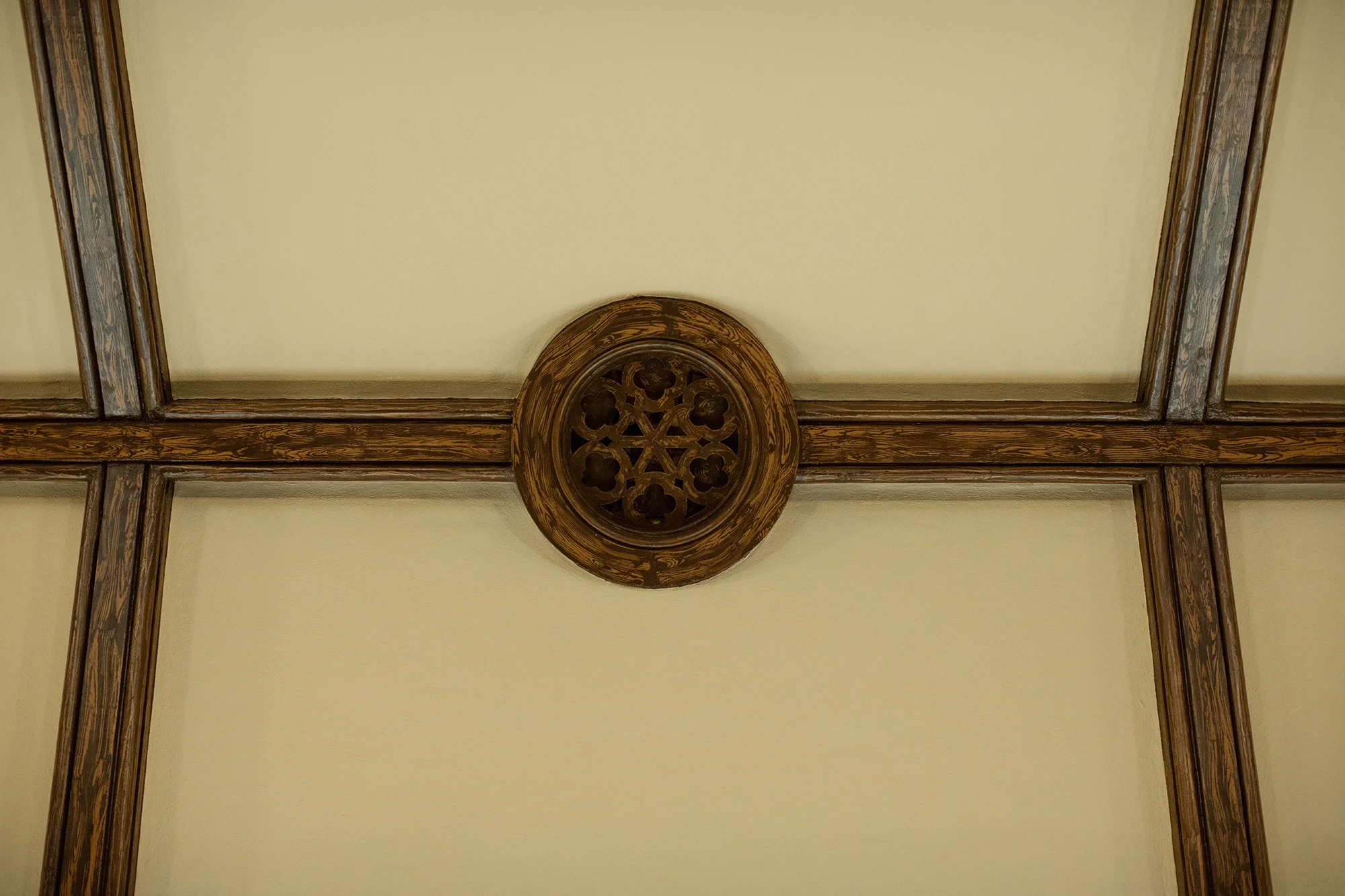 ceiling detail