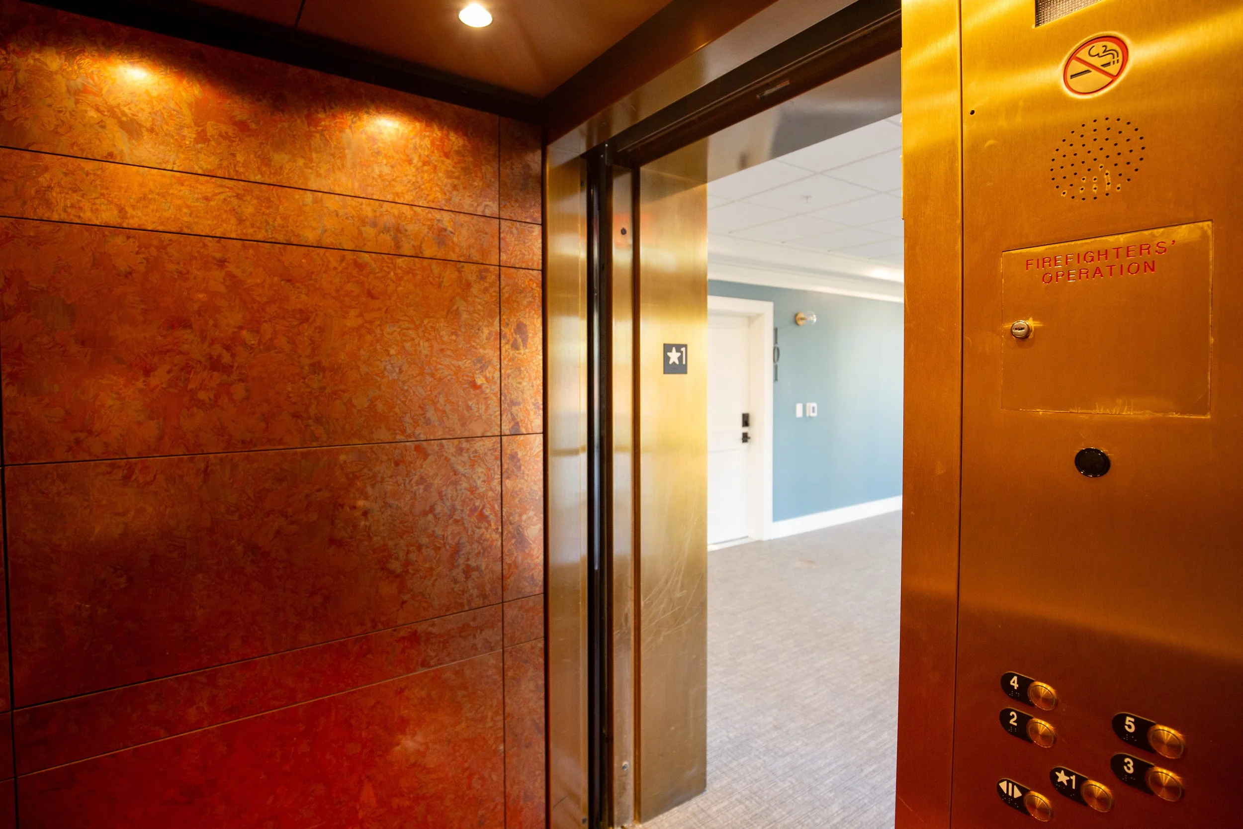 Blanding St Interior-46.jpg