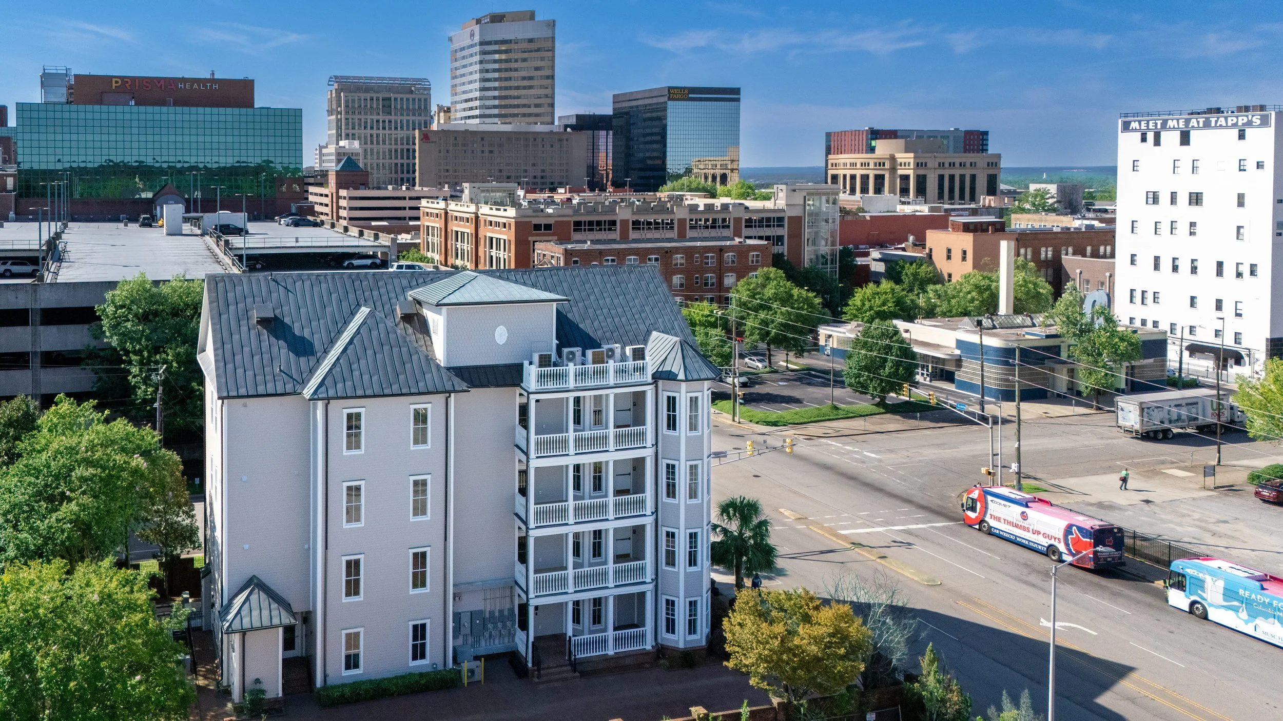 Blanding St Exterior-14.jpg