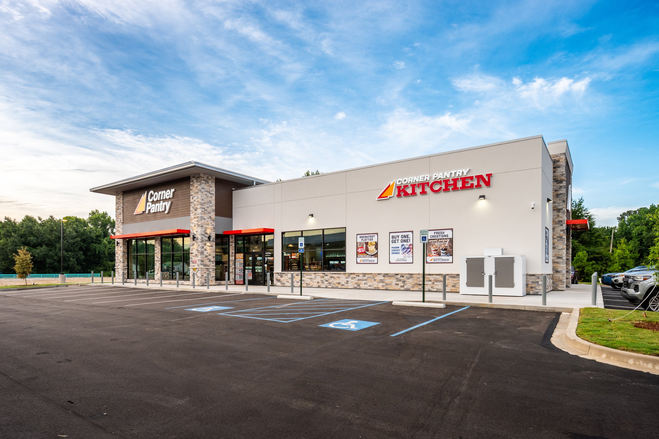Boyer-CornerPantryCamden-1.jpg