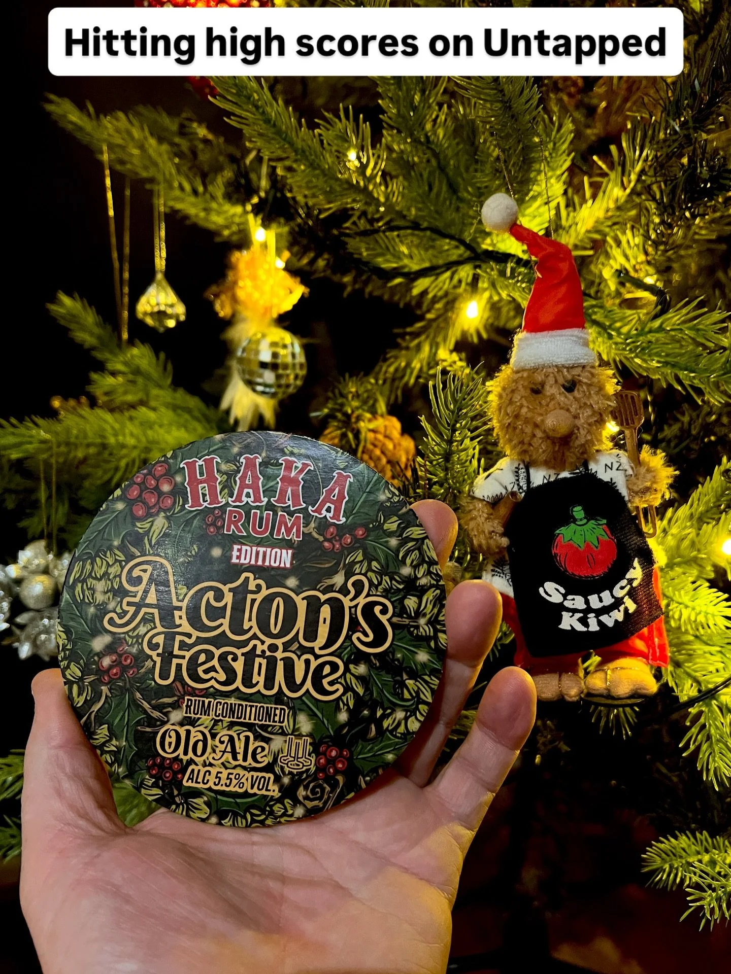 Acton&rsquo;s Festive Haka Rum Conditioned Beer hitting high scores on &ldquo;Untapped&rdquo;. 
Cheers to The Hopkettle Gloucester Food Dock for putting this on. I&rsquo;m hearing great things🍻👌🏼
.
#hakarum #rum #rumbeer #thehopkettleswindon #olda
