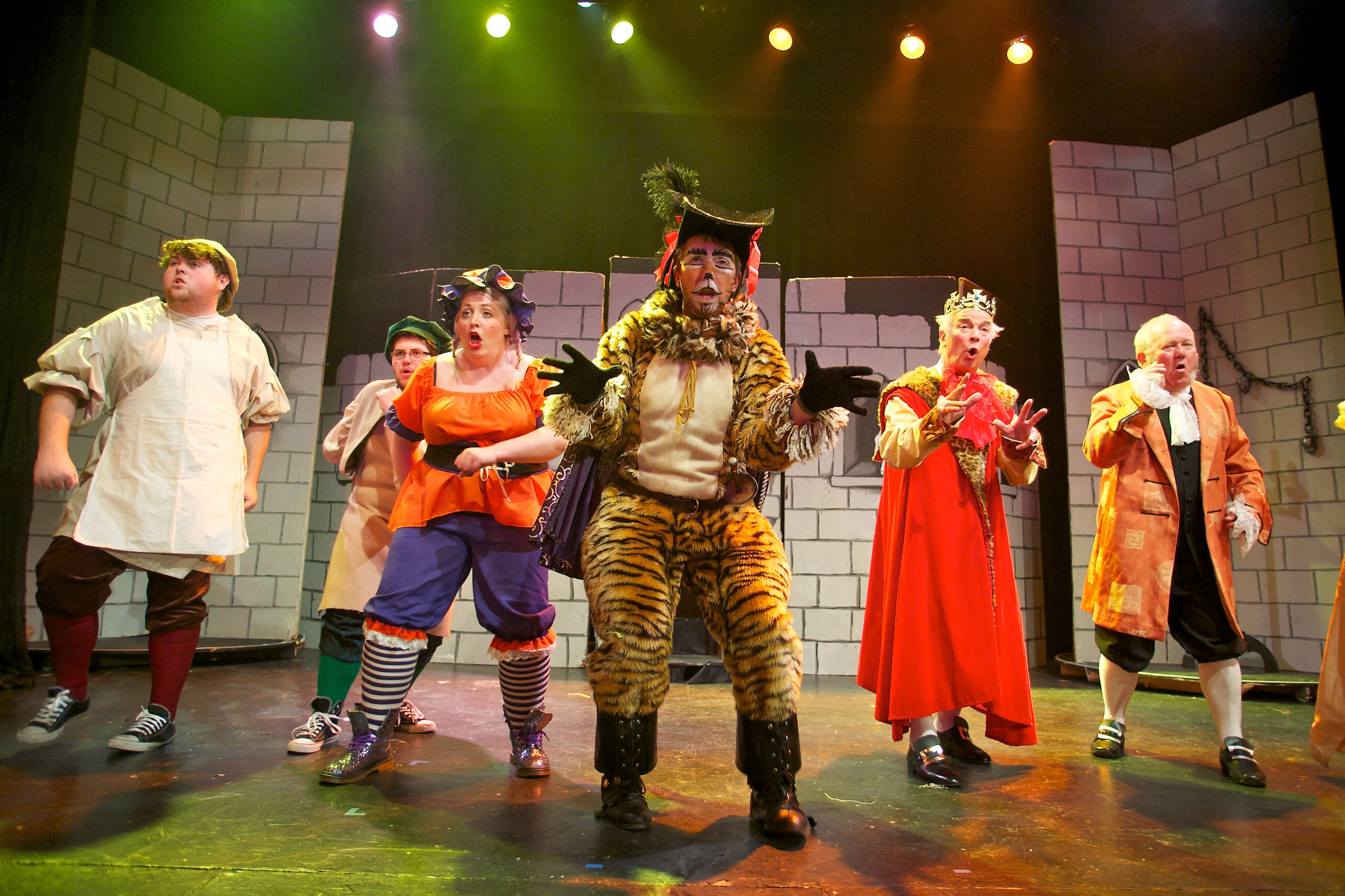 pantomime01.jpg