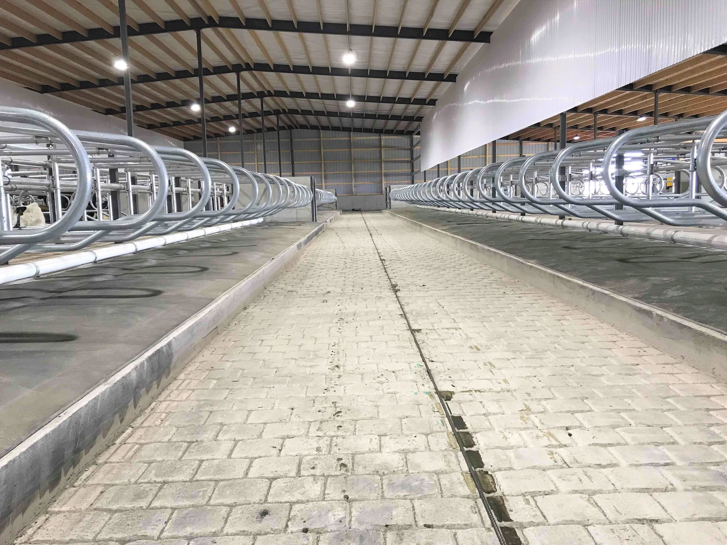 DIEDERICH FARM ROBOT BARN