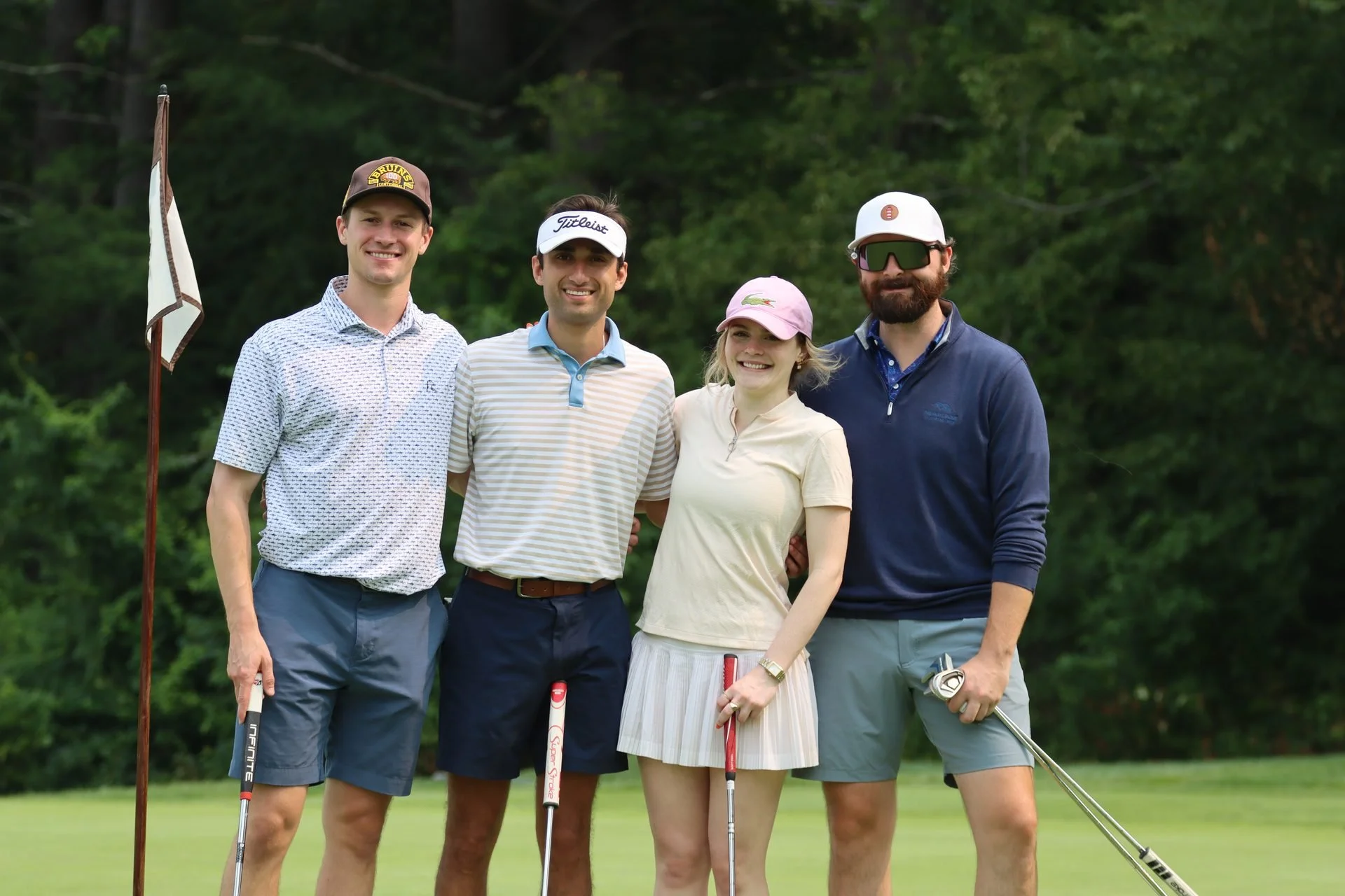 dannys-place-golf-tournament-mixed-team-photo-green.jpg