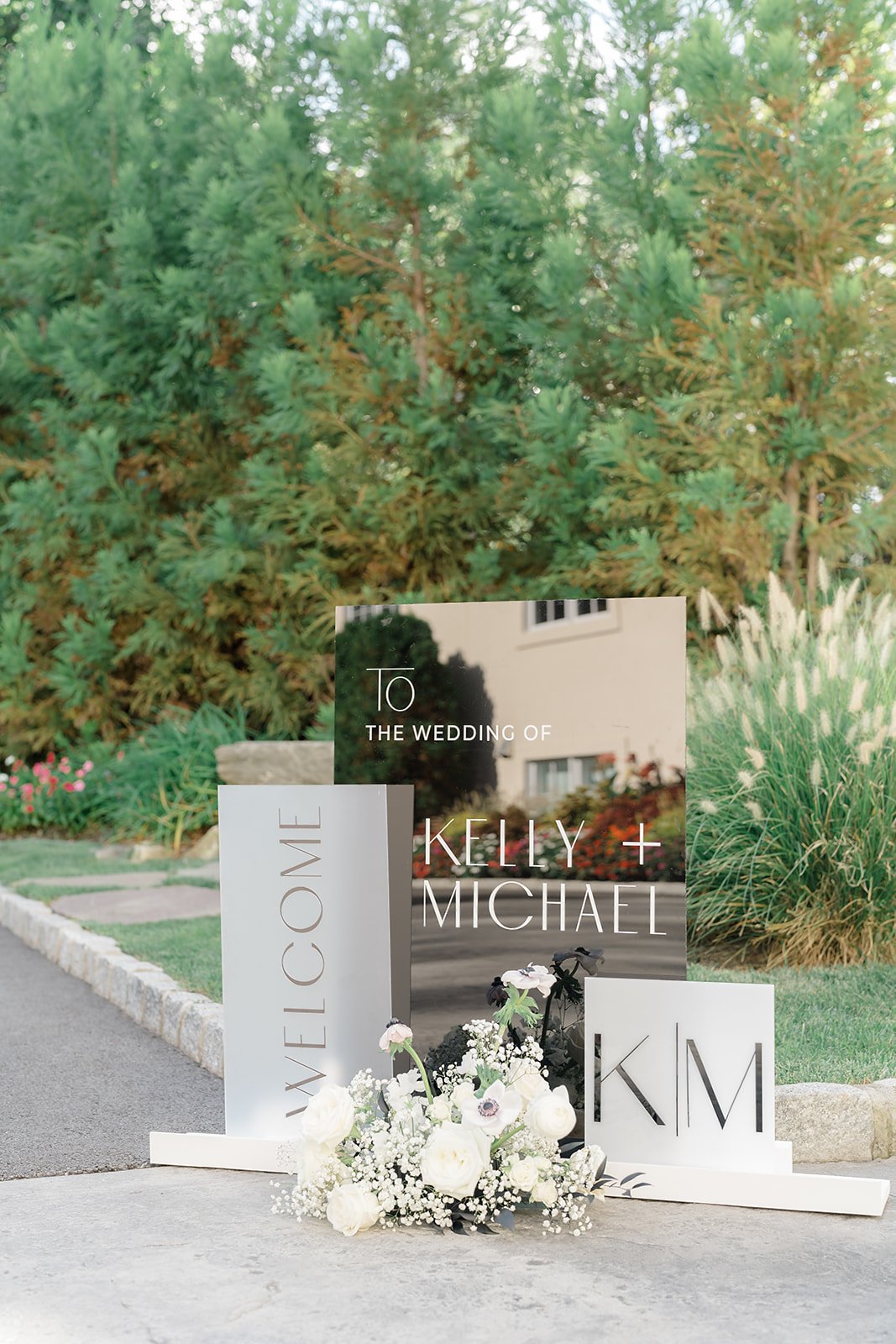Kelly and Mike_Magdalena Studios-858.jpg
