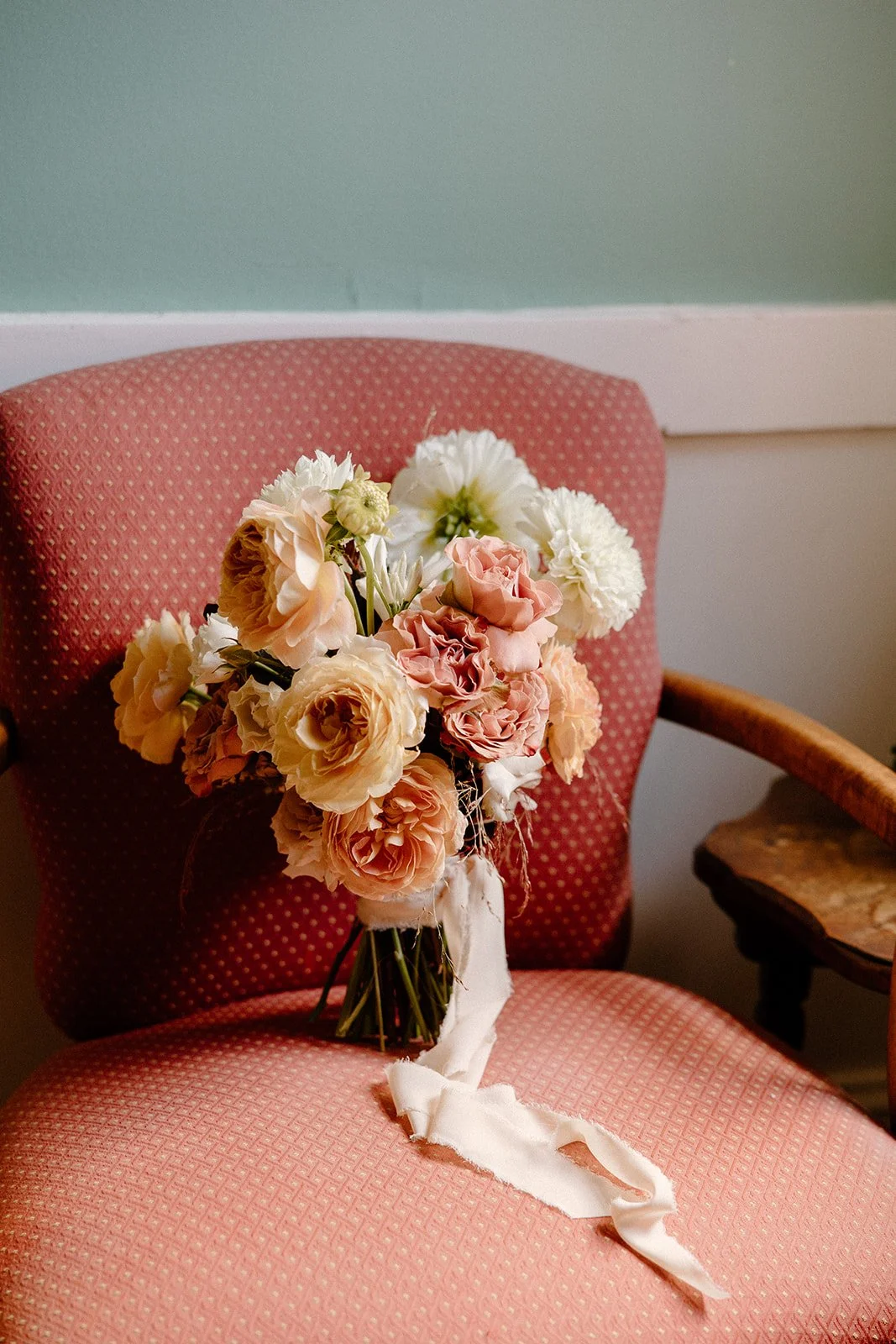 Amy and Tom - Getting Ready with Her-57.jpg