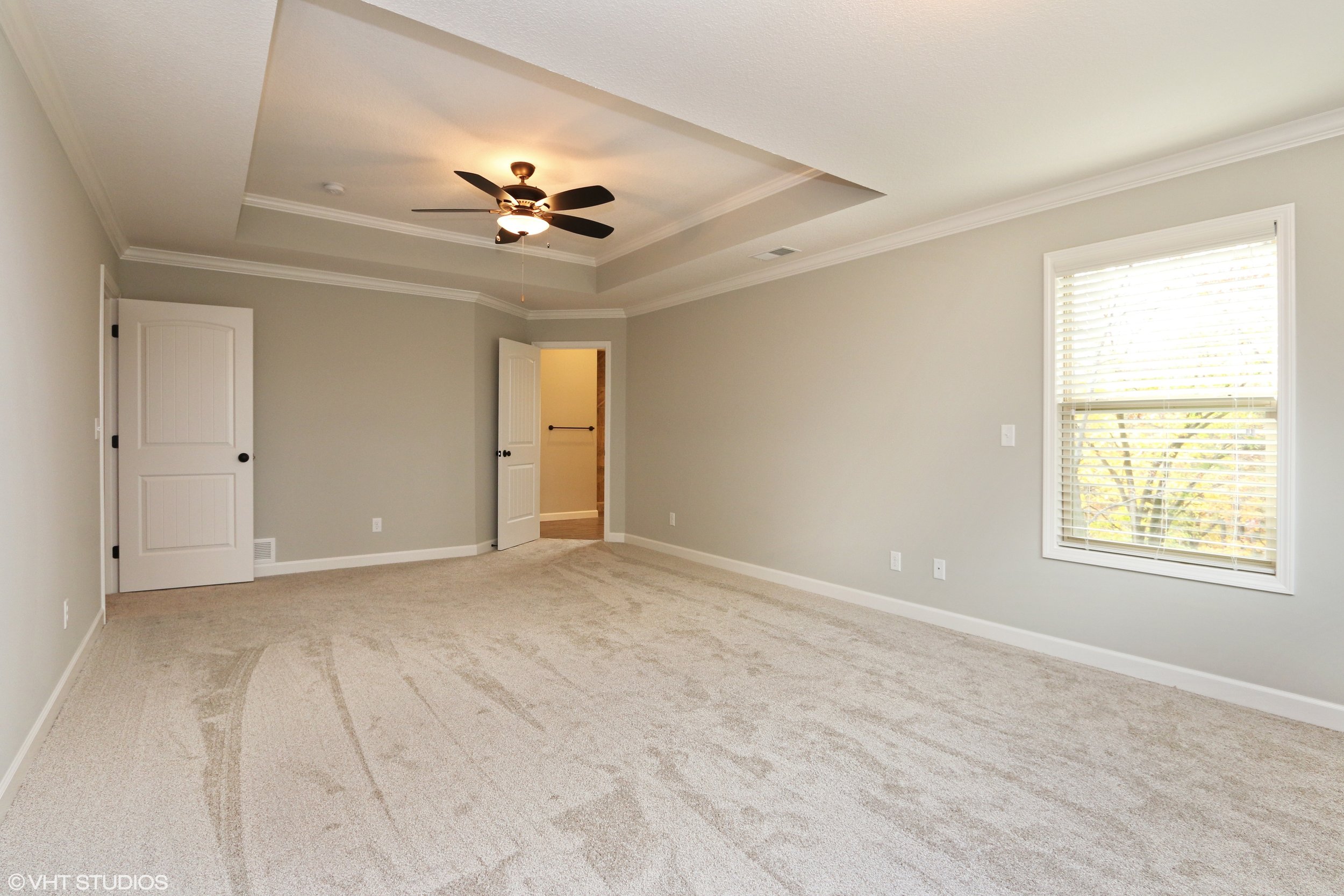 11_3407NTwymanRd_178_MasterBedroom_HiRes.jpg