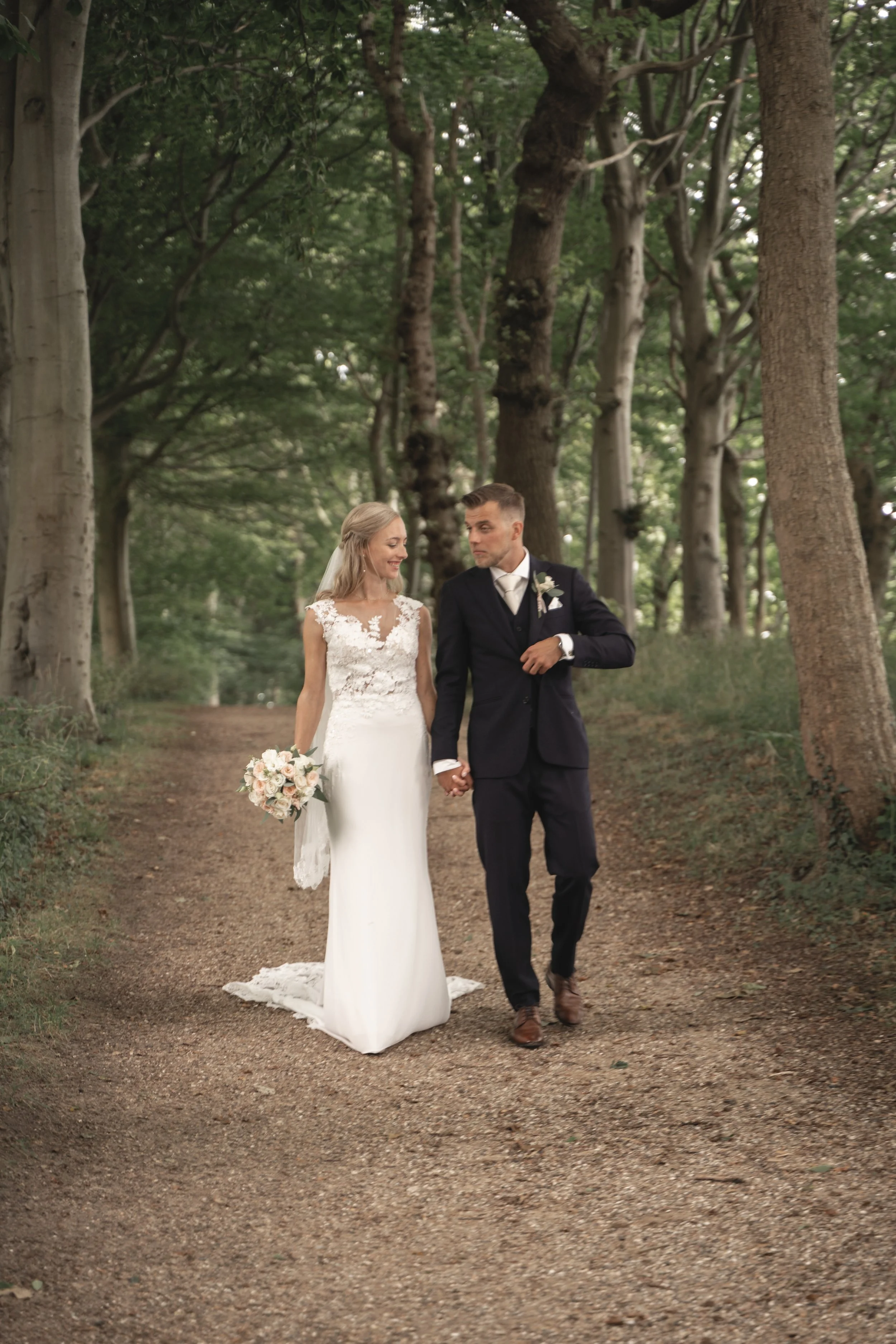 Louise & Simon-477.jpg