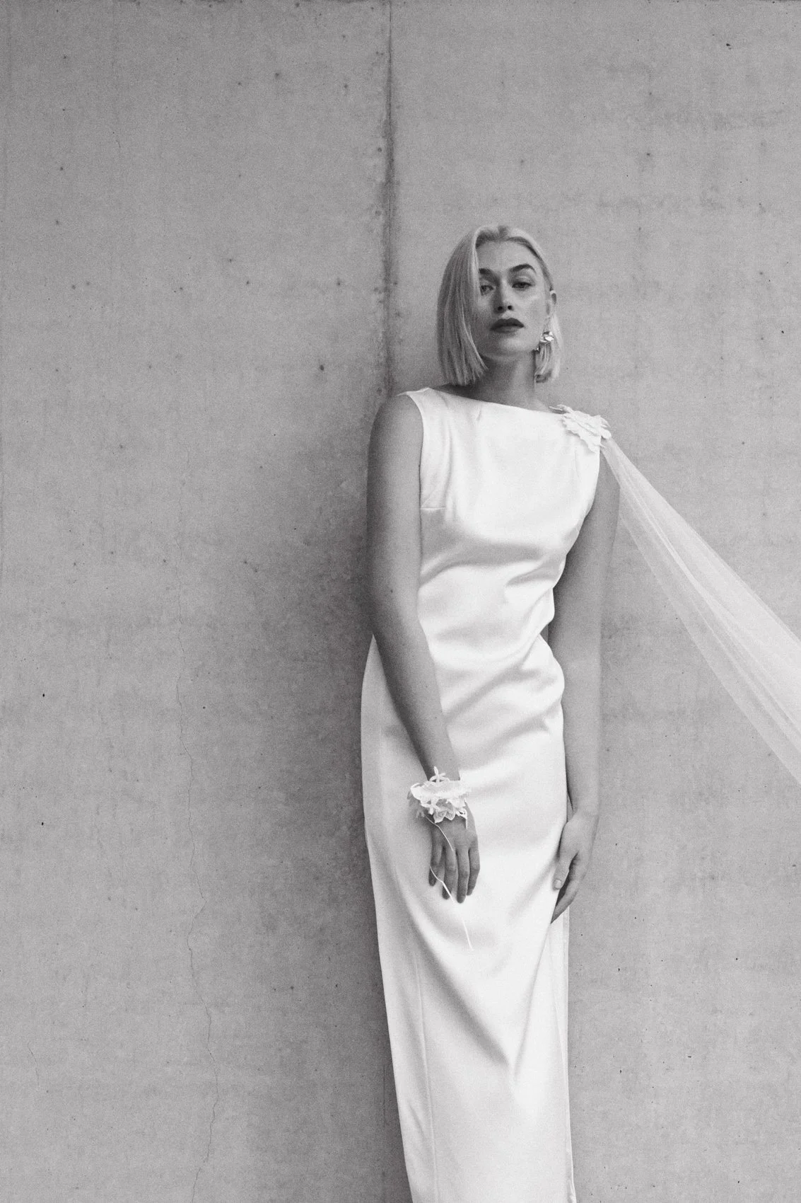 Lisa wedding dress with bridal veil detail