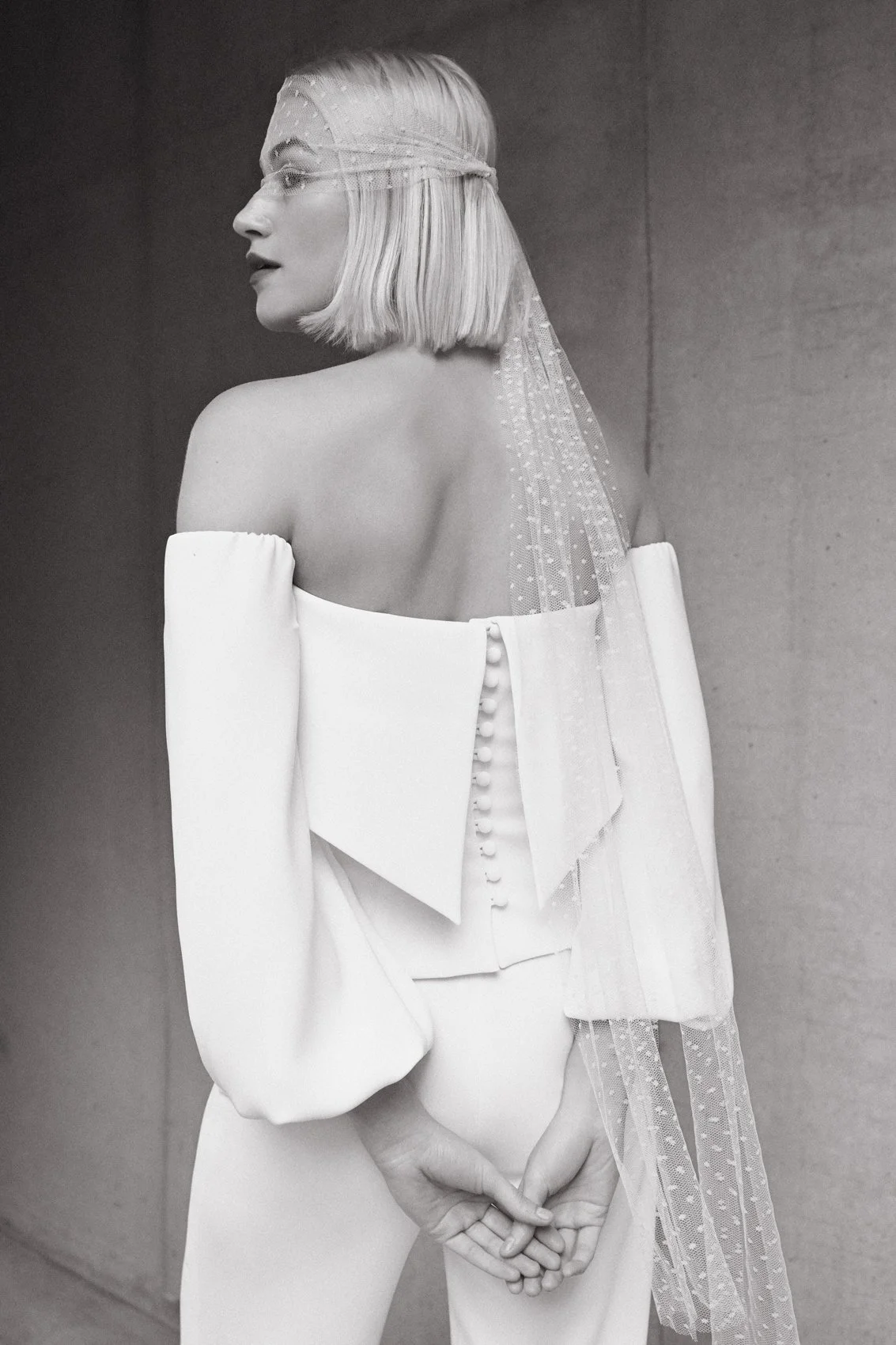 saskie+carine_eva_janssens_silhouette_2021_web_6.jpg