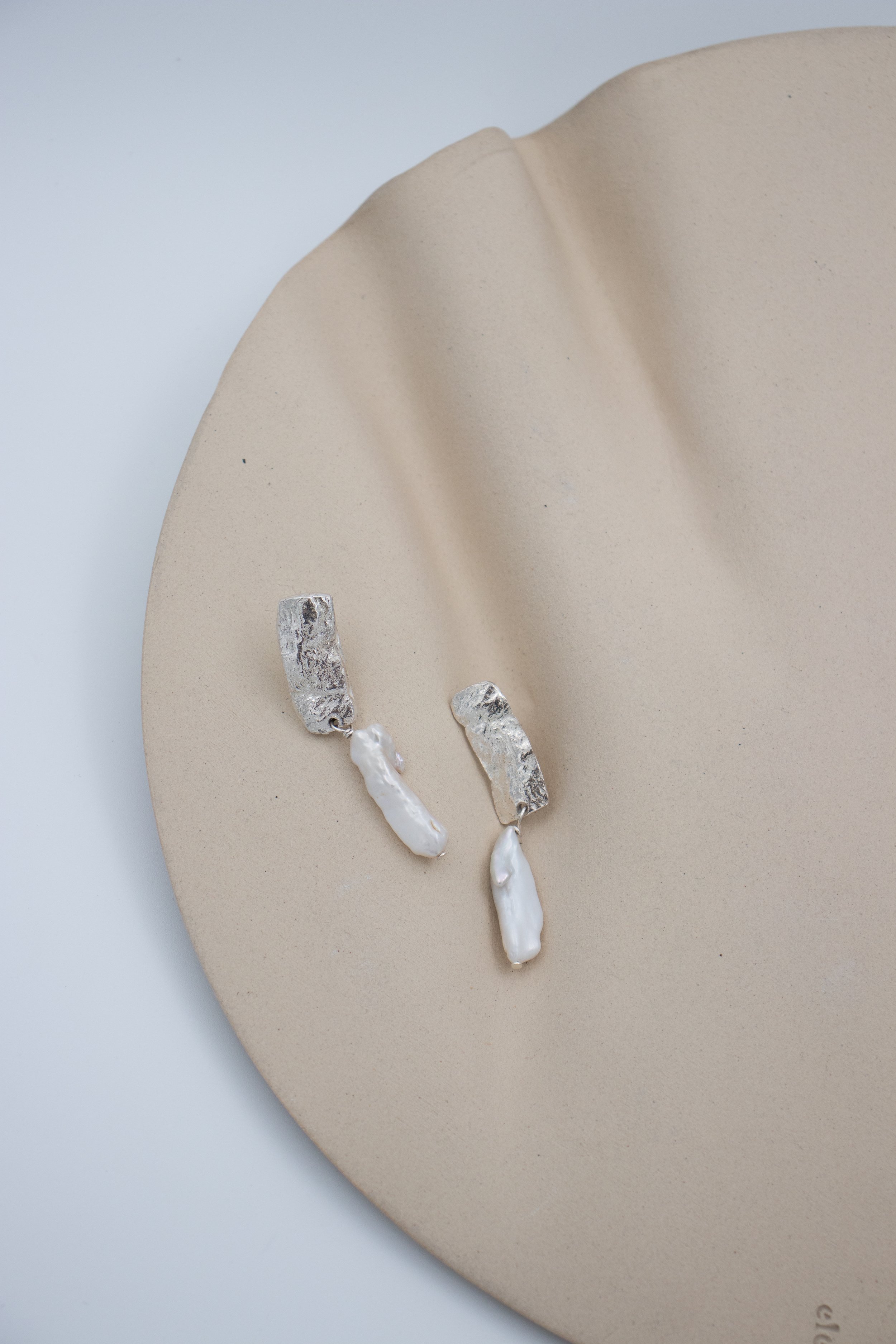 Pilar earrings.jpg