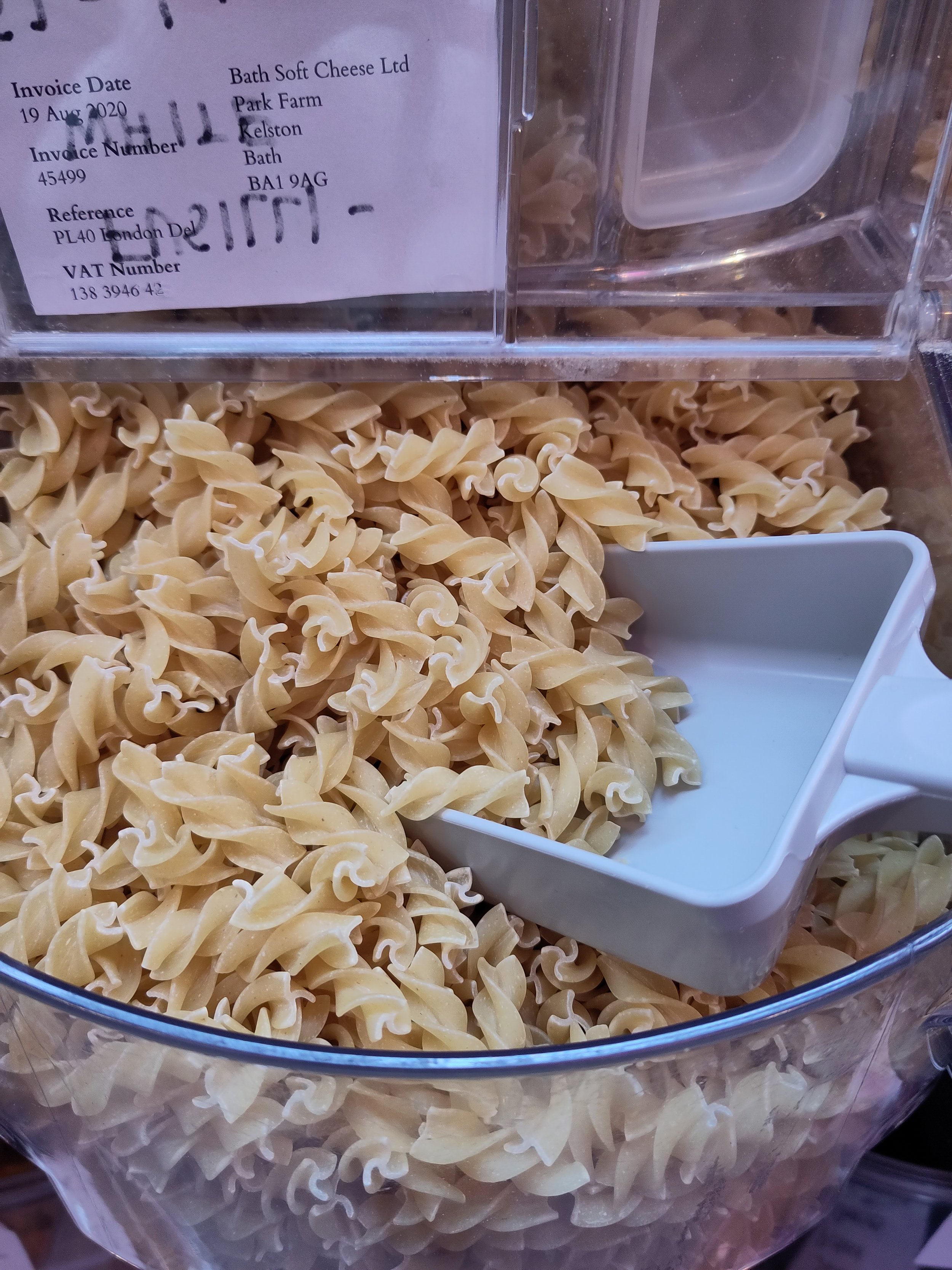 Pasta white fusilli.jpg