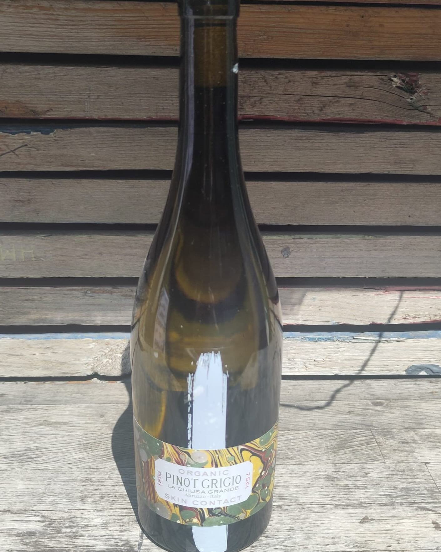 If you are planning an evening cooling off in the park with wine, check out the newest addition to our wine range an Italian Pinot Grigio.
Not sure what to get? Chat to the team for the tasting notes for any of our wines.
#organicwine #organic #he