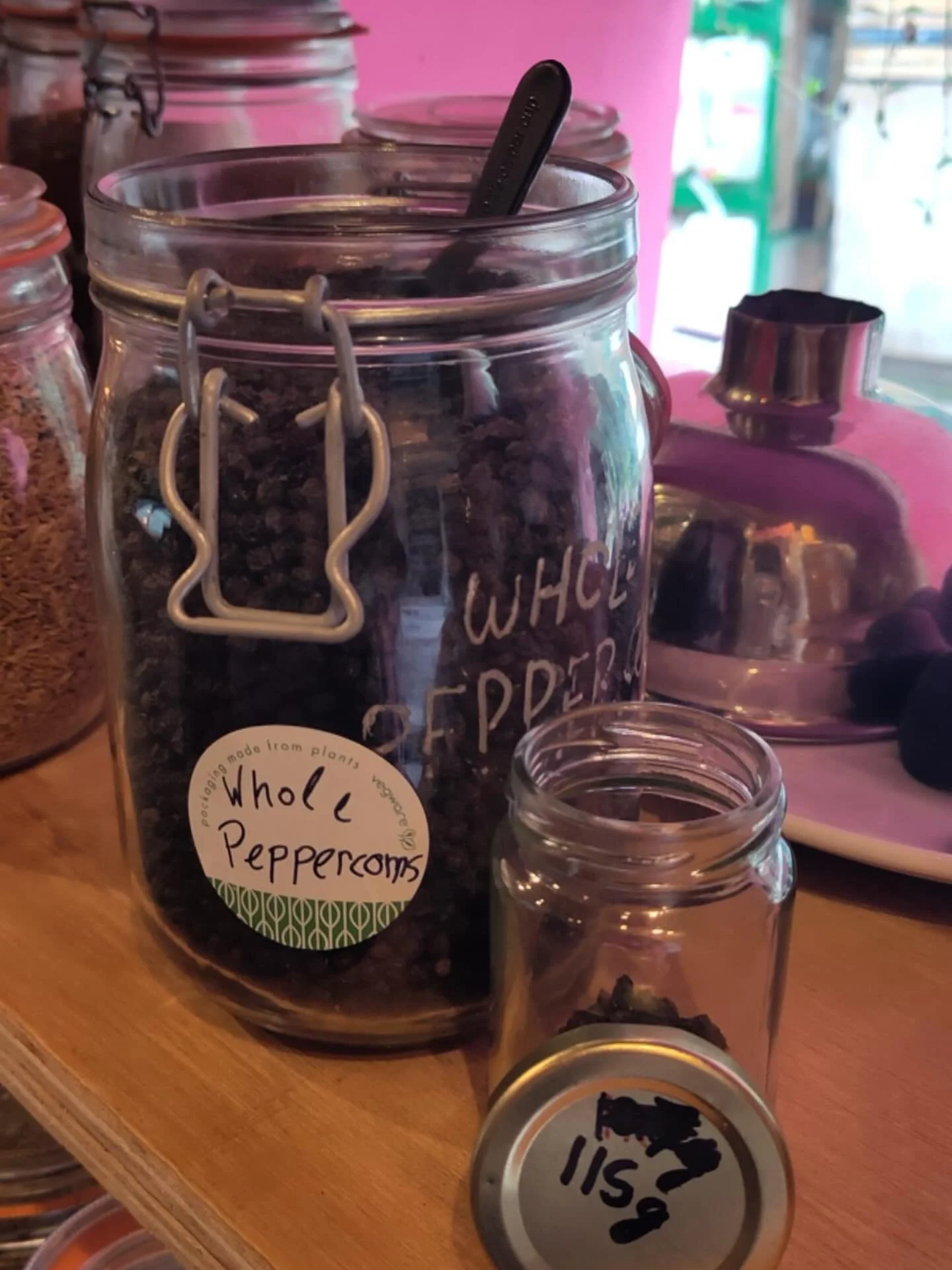 Did you know we have a wide range of herbs, spices, salt and peppercorns? 
You can check out the list of what we stock on our website. Link to product list in bio 👆

As most are loose you can get as much or as little as you need. 
Your container doe