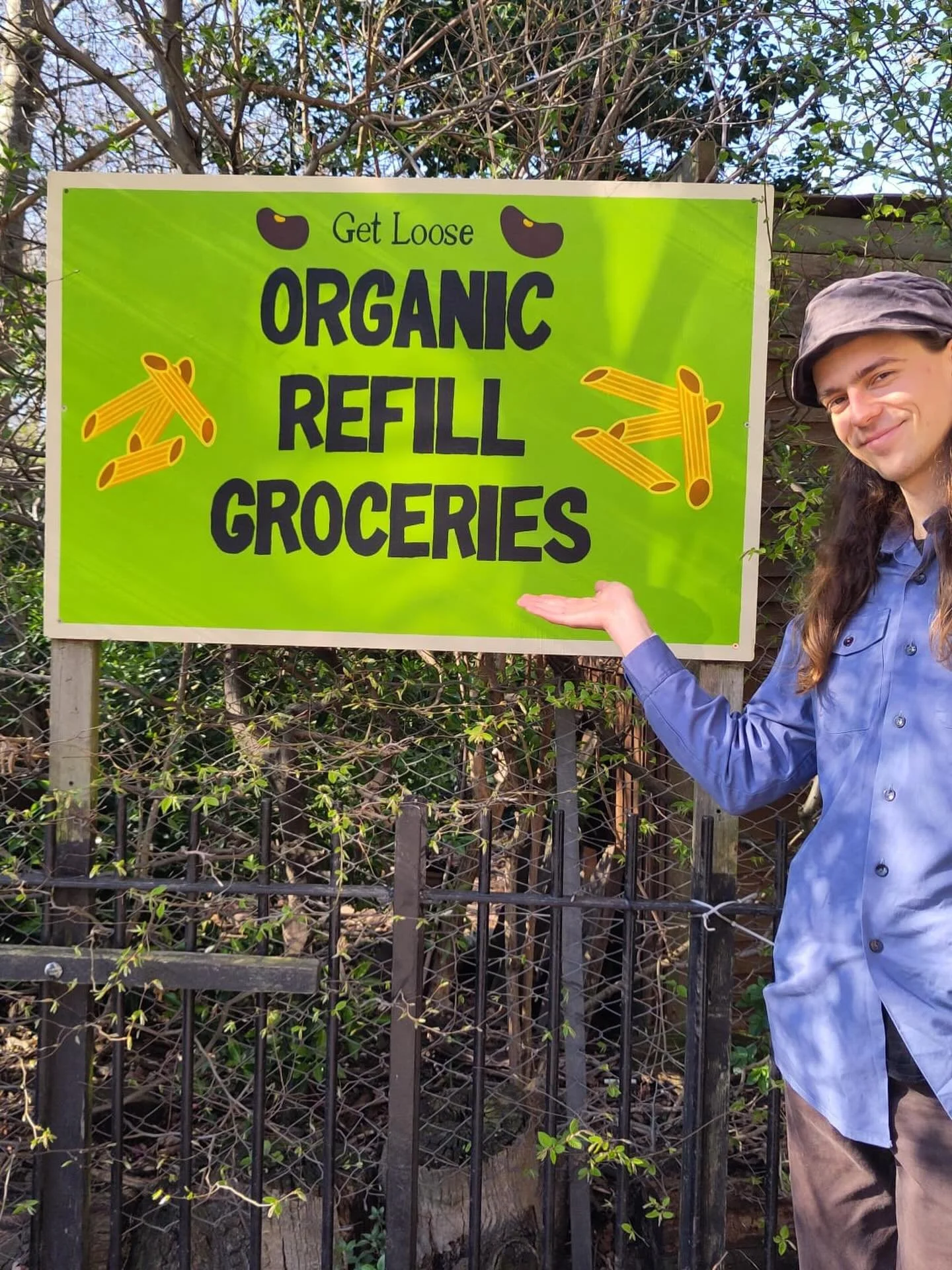 Have you seen our new sign at the front of the farm? 
Hoping it will be eye catching to those walking past.

If you love shopping at Get Loose please tell your local friends, neighbours or work colleagues. 
Plus you could do us a short review on the 