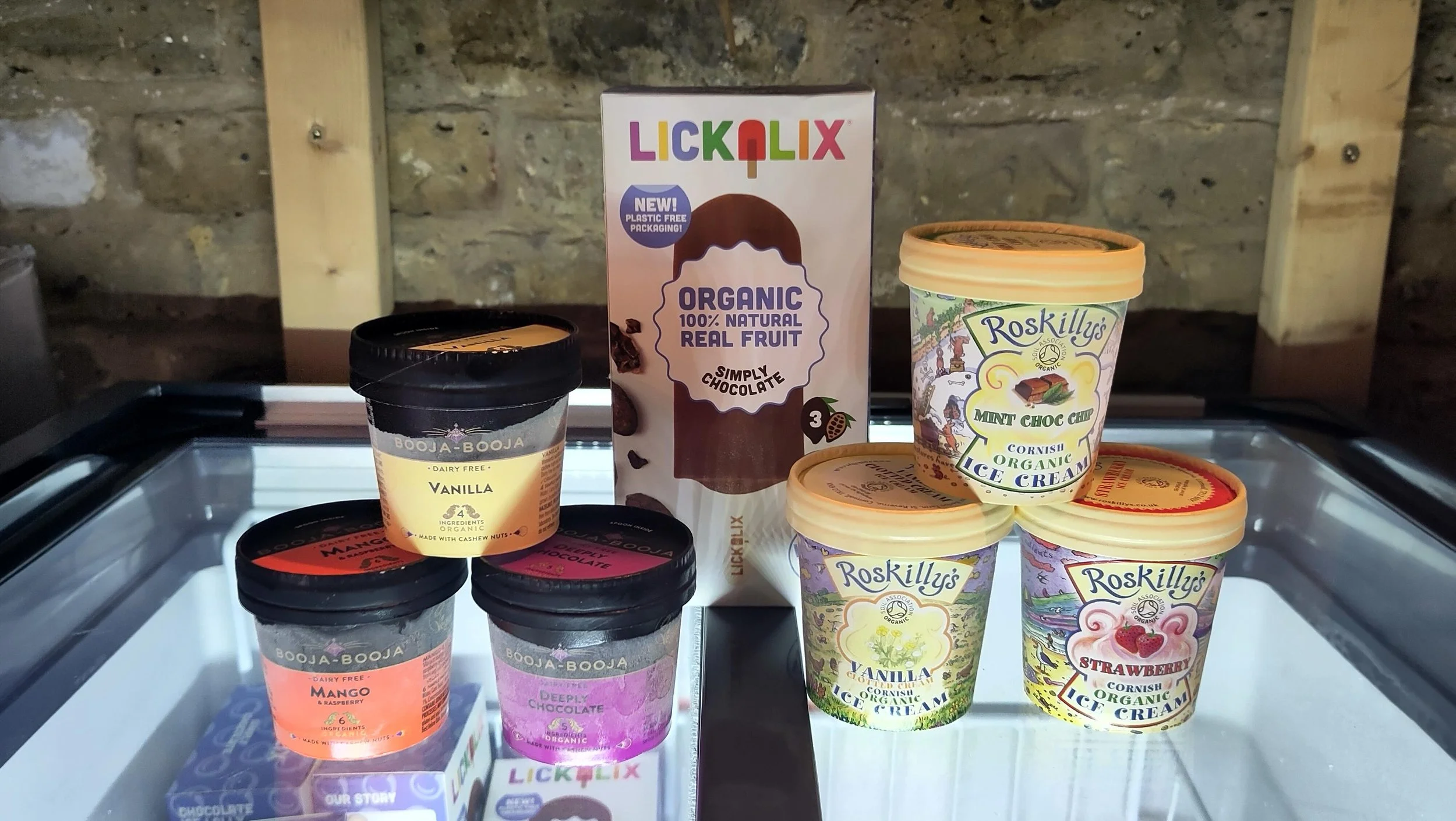 Did you know we stock ice cream and ice lollies? 
There is organic Cornish dairy ice cream from @roskillysofficial and vegan organic ice cream from @boojabooja Plus ice lollies from @lickalixltd 
Perfect day for a cold snack in the park, or the farm 