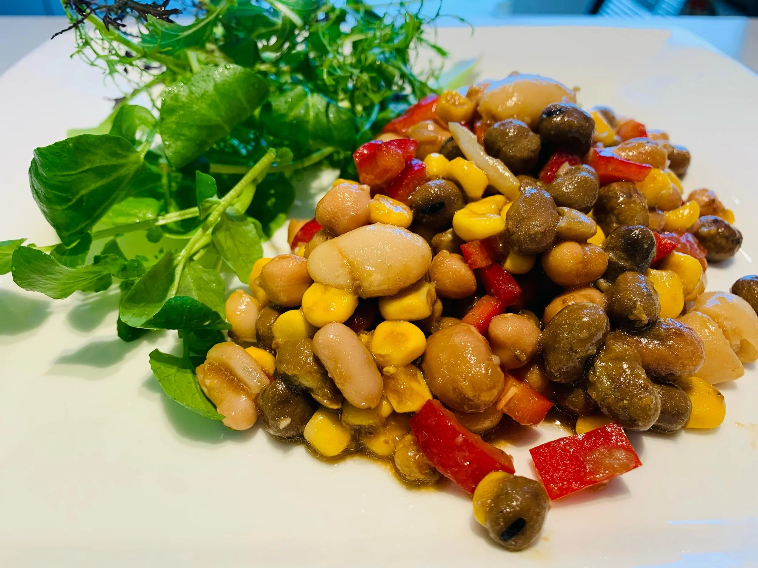 Recipe spotlight: Summer Bean Salad 🫘

If you&rsquo;re after something that meal-preps beautifully and gets&nbsp;better&nbsp;on day two, our Summer Bean Salad with umami dressing is the one. 
Mixed beans, fresh veg, herbs, and a punchy dressing that