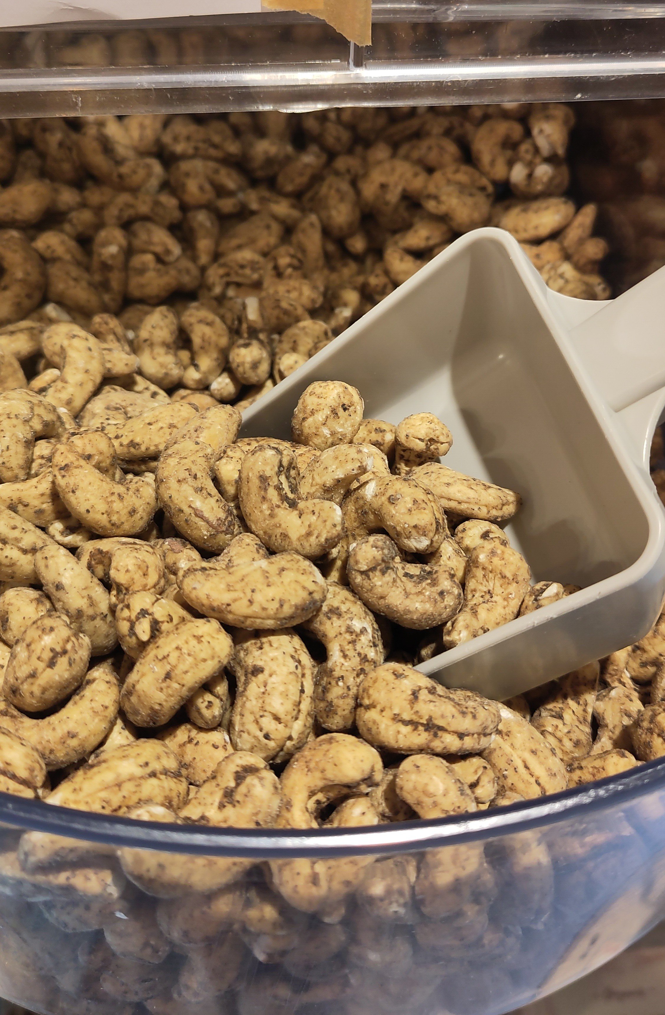 Cashew with Black Pepper