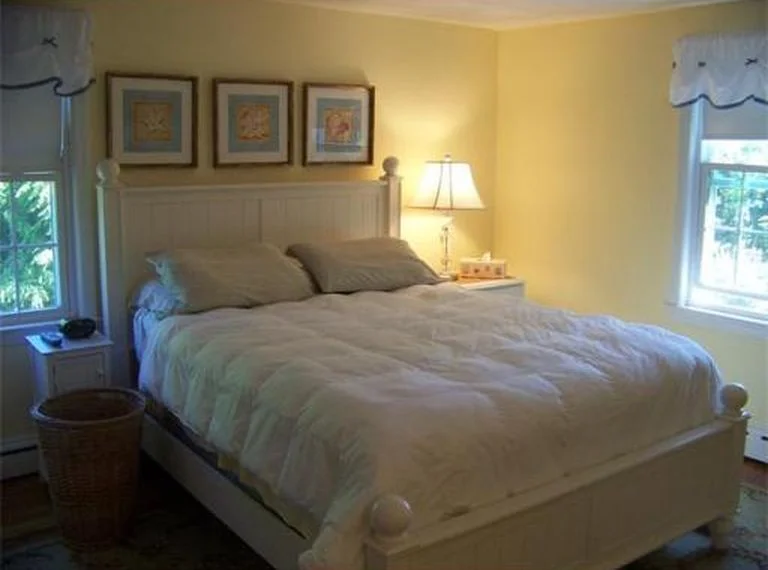 This was a shot from when we bought the house.. so all we were originally working with was the yellow.