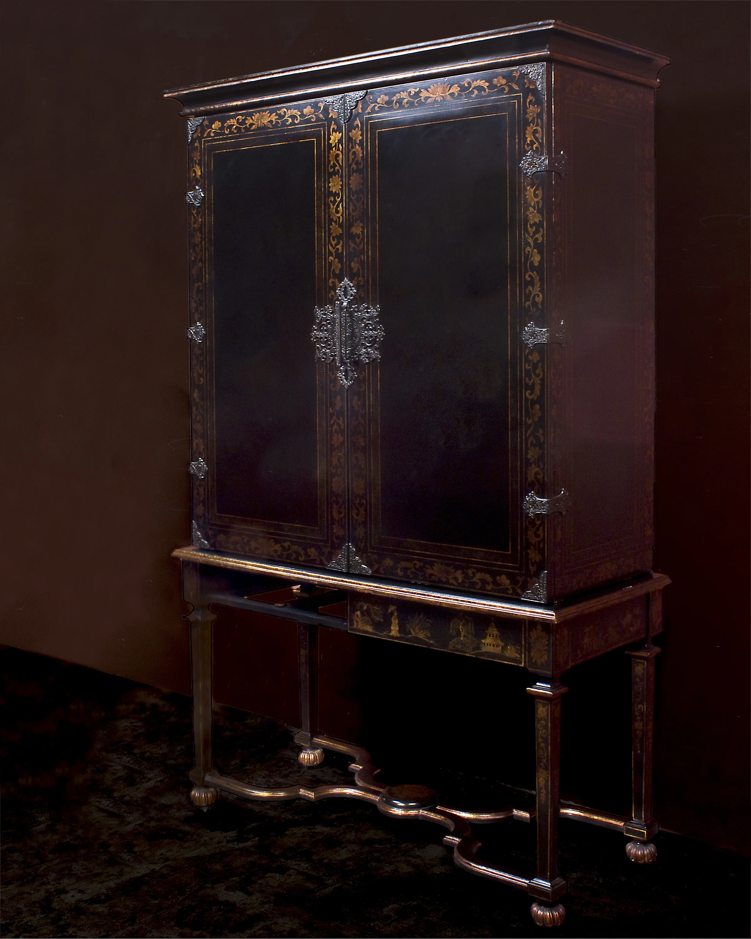 Tete De Négre Chinoiserie Cabinet